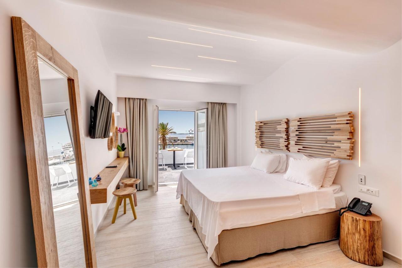 Makis Place Aparthotel 2*