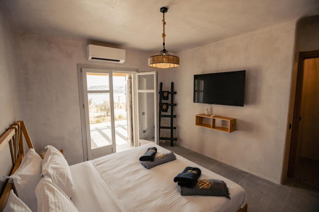 Villa Sapphire Black Glastros (Mykonos)