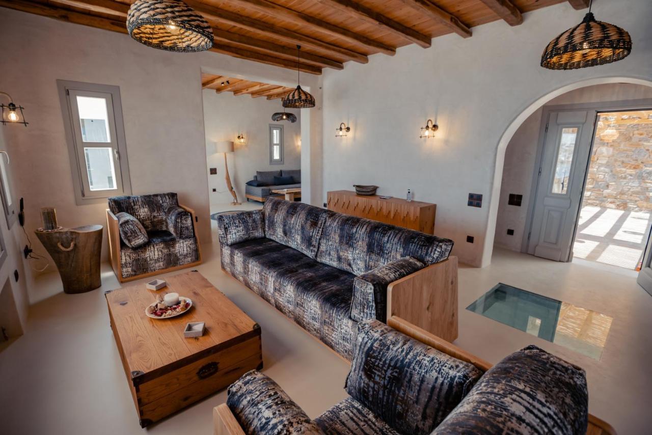 Sapphire Black Villa Glastros (Mykonos)
