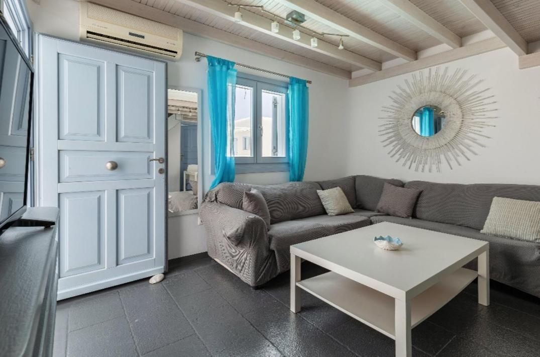 Blue Heart Mykonos Up To 10 People Location Holiday home *