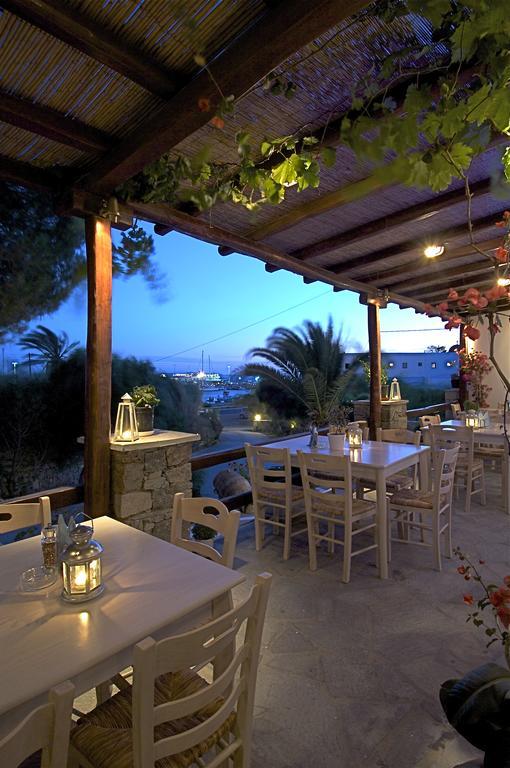 Makis Place Aparthotel