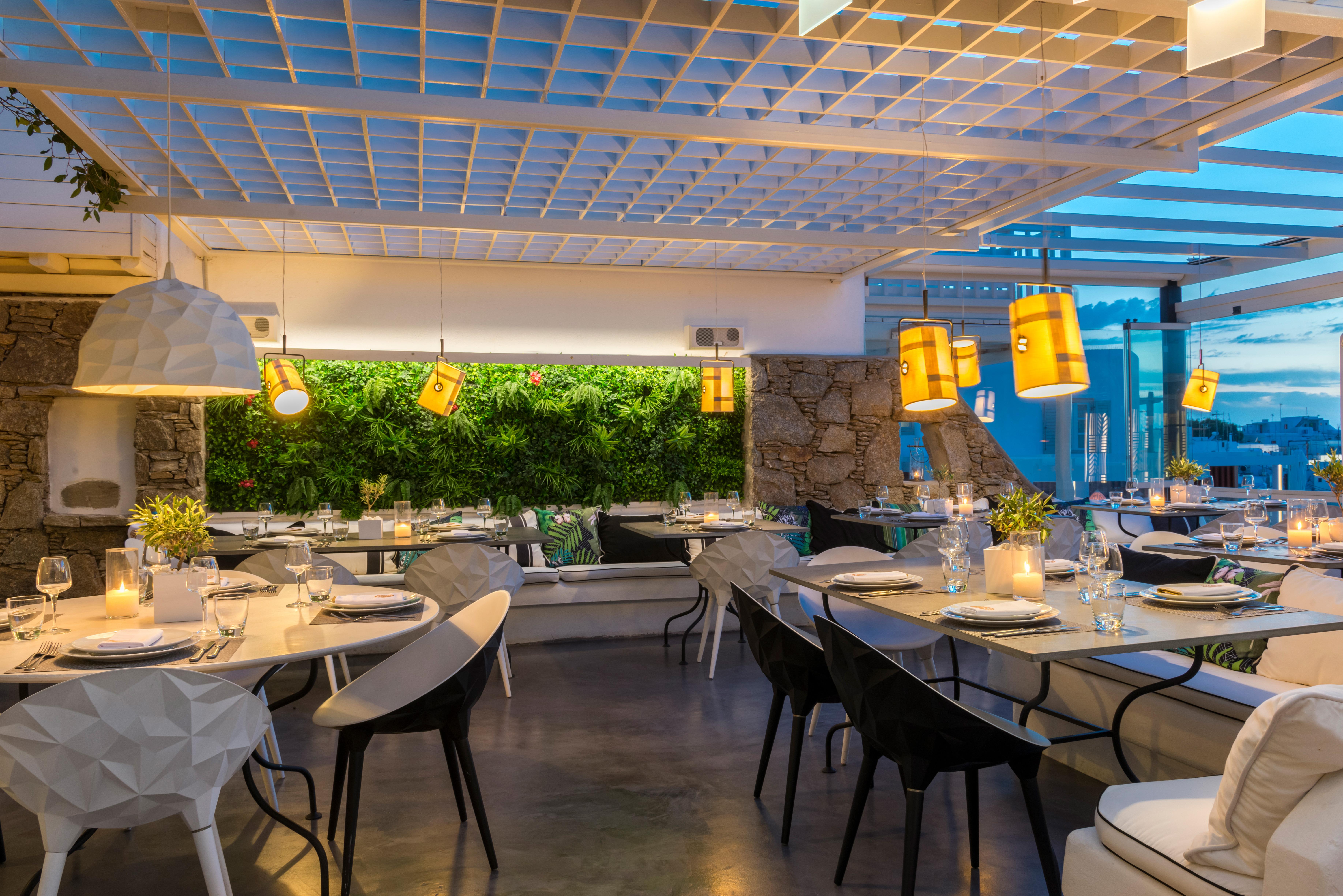 Semeli Hotel 5*