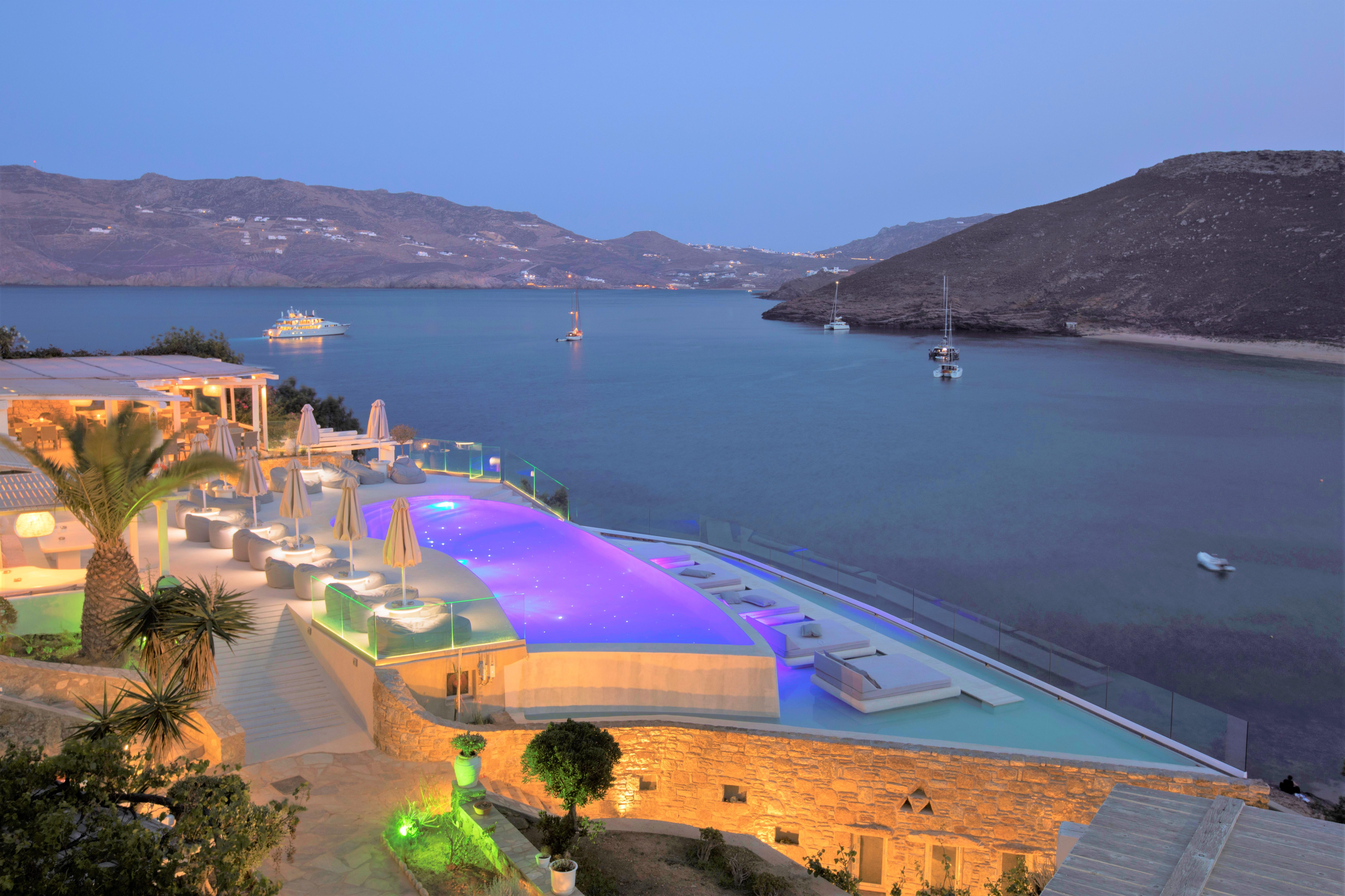 Hotel Panormos Village