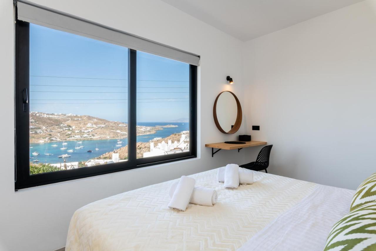 Holiday home Yalos Mykonos 4 Bedroom Luxury House 5 Minute From Ornos W Sea & Sunset View