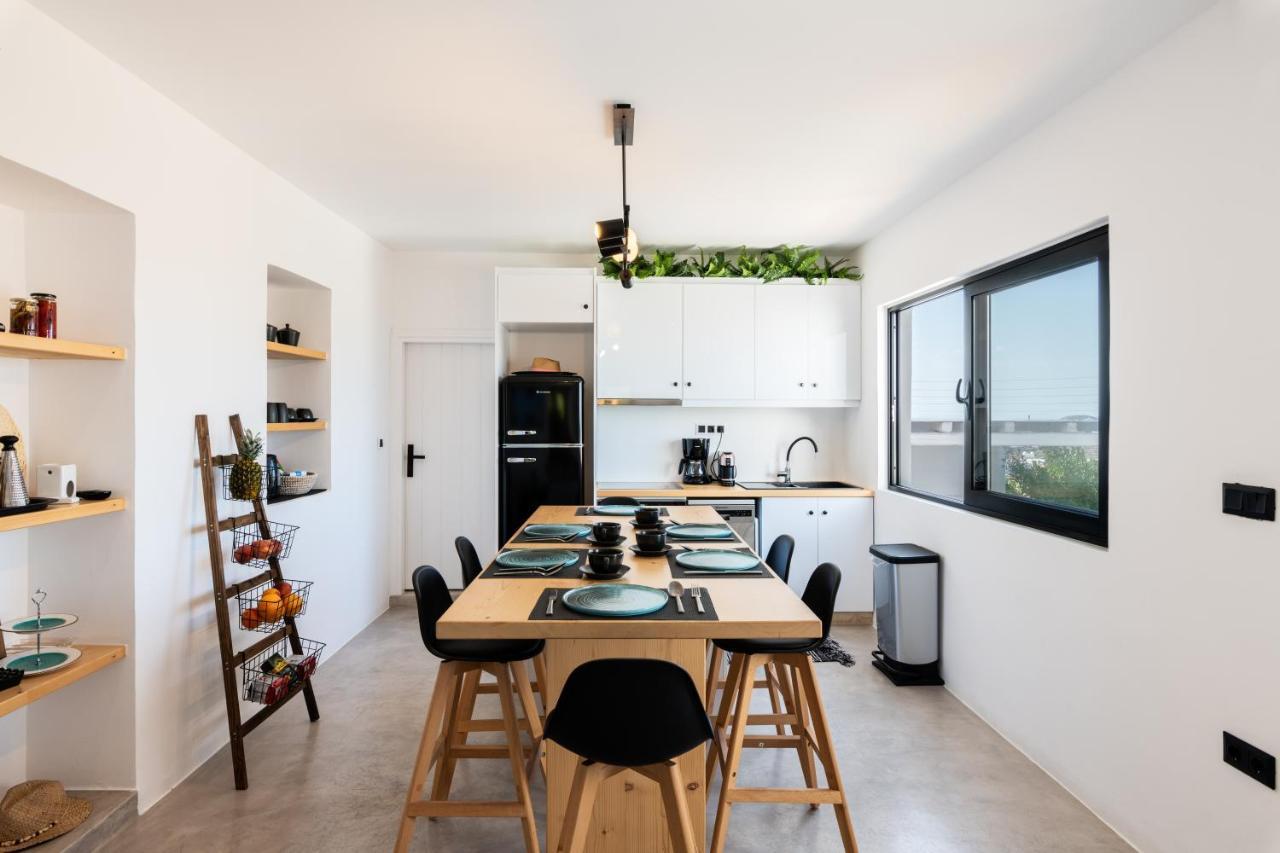 Yalos Mykonos 4 Bedroom Luxury House 5 Minute From Ornos W Sea & Sunset View Holiday home *