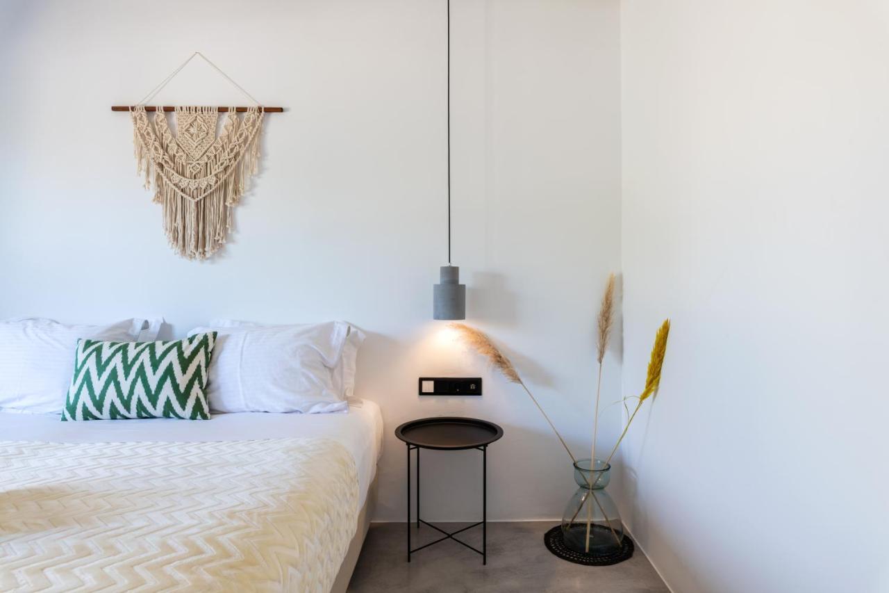 Yalos Mykonos 4 Bedroom Luxury House 5 Minute From Ornos W Sea & Sunset View