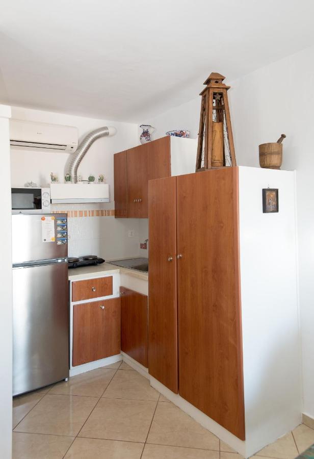Irini Studios Apartment Psarou (Mykonos)