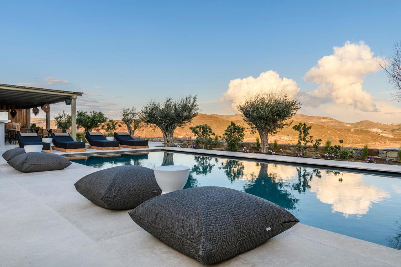 Nasta & Intentional Living Mykonos 5* Panormos (Mykonos)