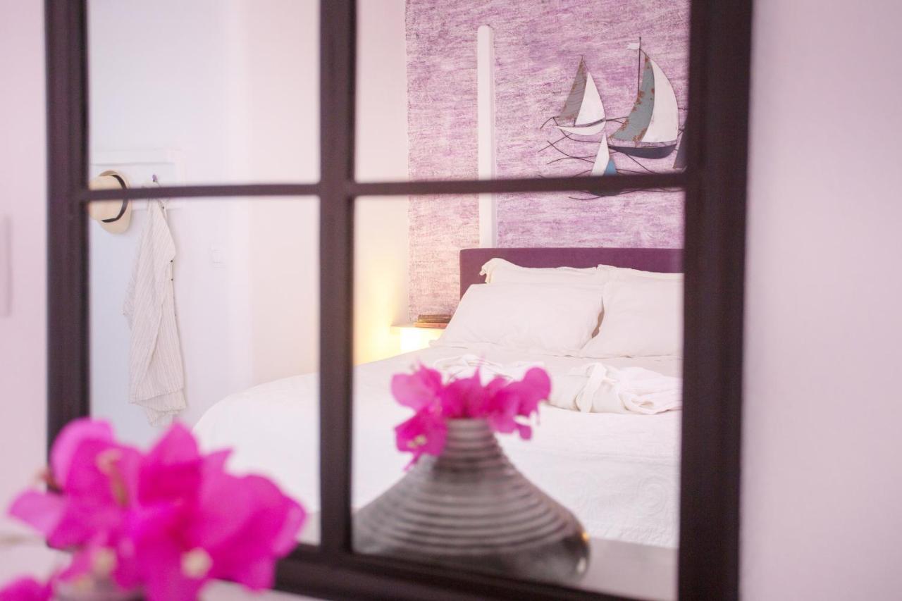 Aparthotel Apsenti Couples Only 4*