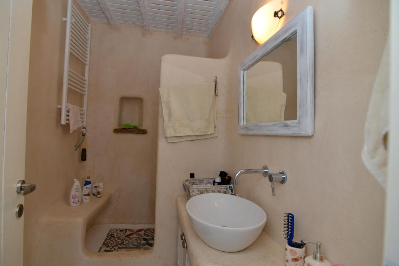 Mykonos 4 Bedroom Cycladic With Free Parking Villa