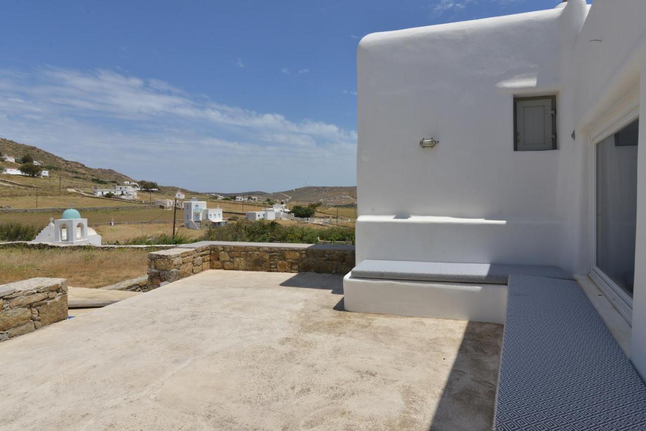 Mykonos 4 Bedroom Cycladic With Free Parking Villa *
