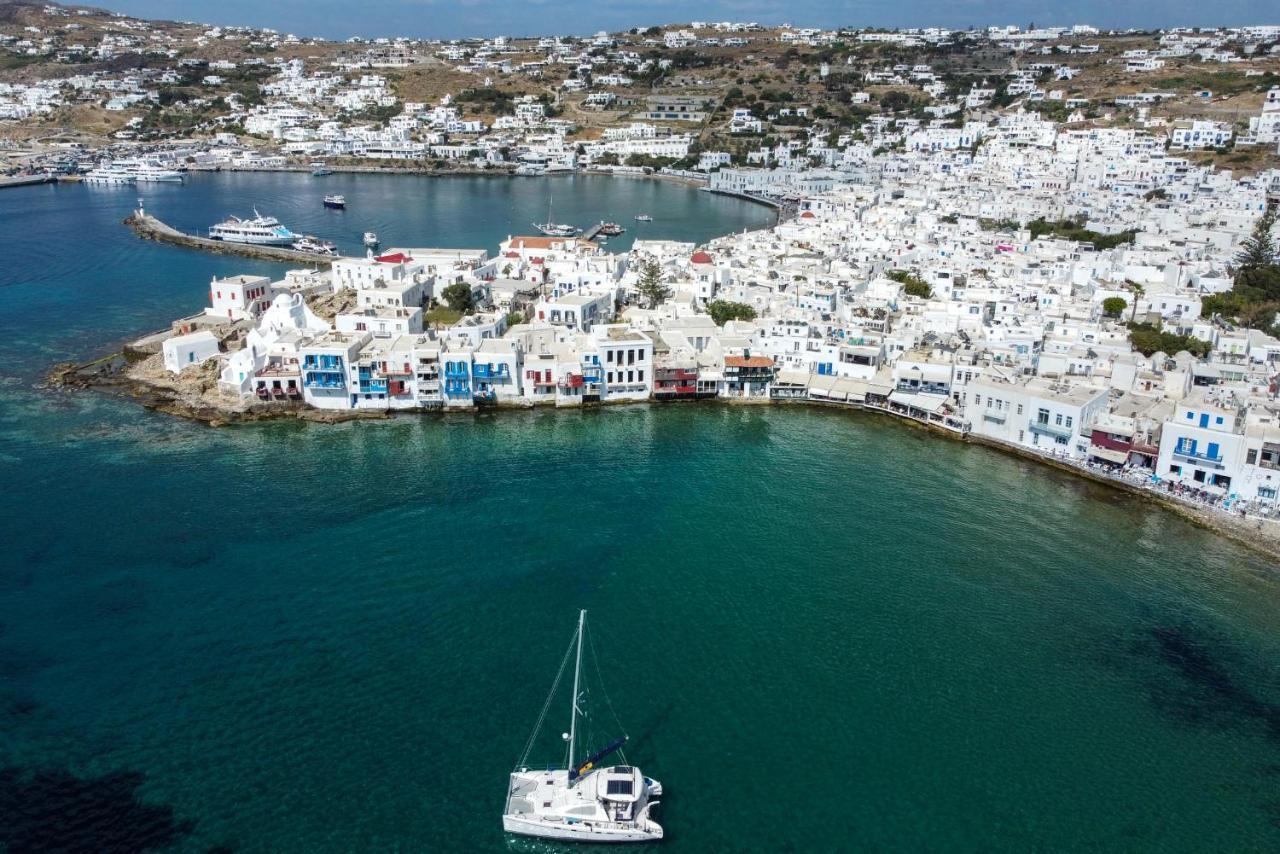 Mykonos 4 Bedroom Cycladic With Free Parking