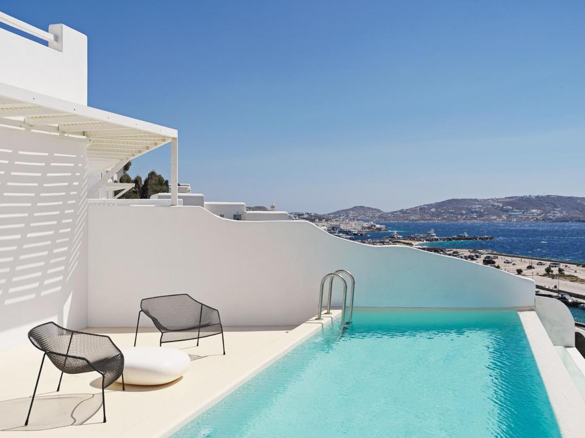 Kouros & Hotel 5*