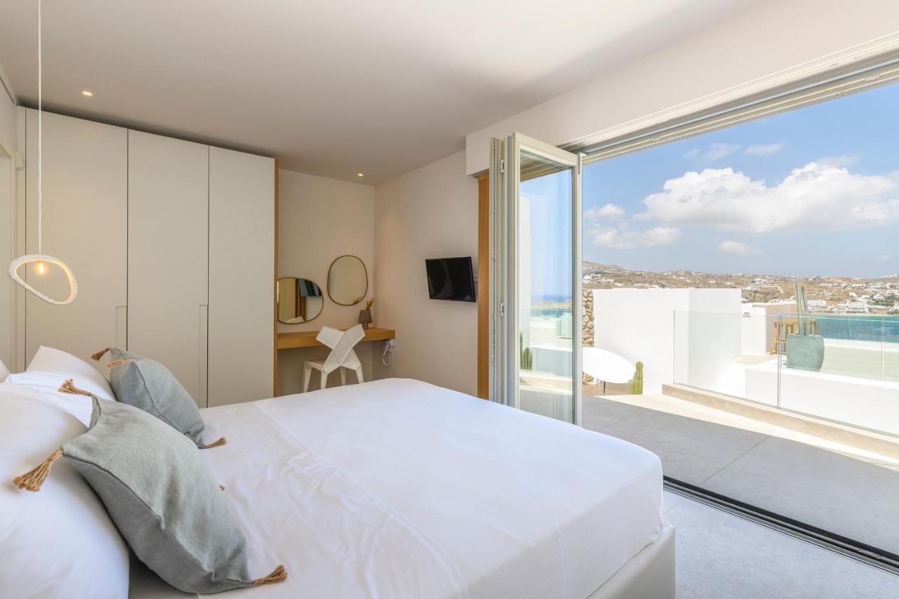 Lilium Ii - Sanctuary Overlooking Psarou Bay *