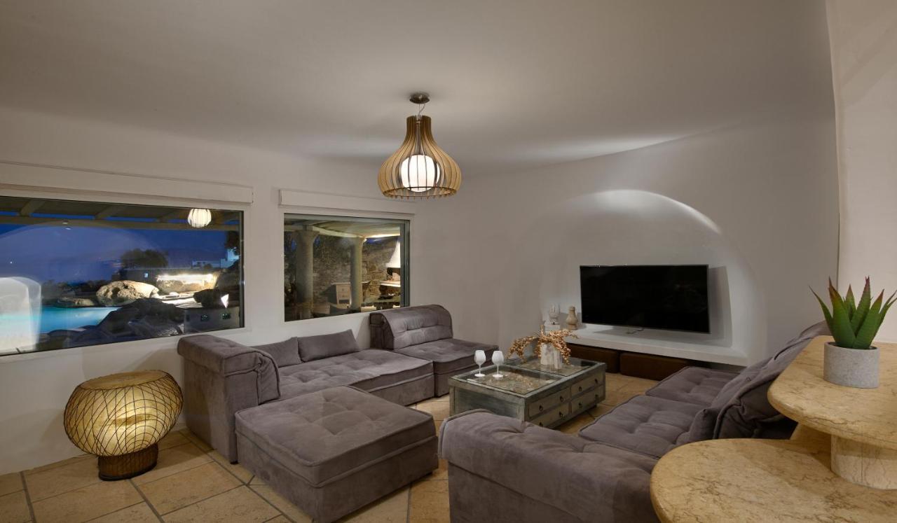 Paraga Villa1 