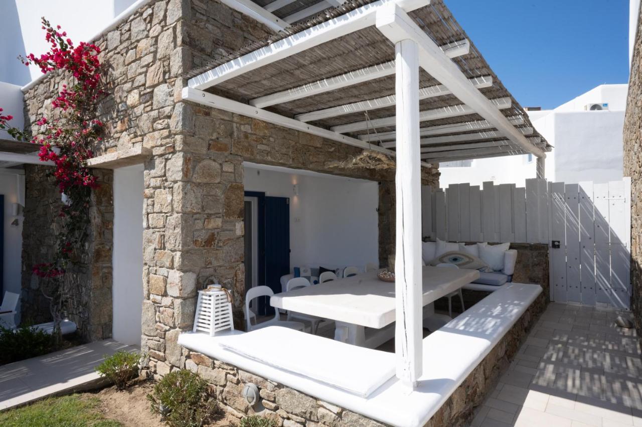 Bed & Breakfast Blue, White And Grey