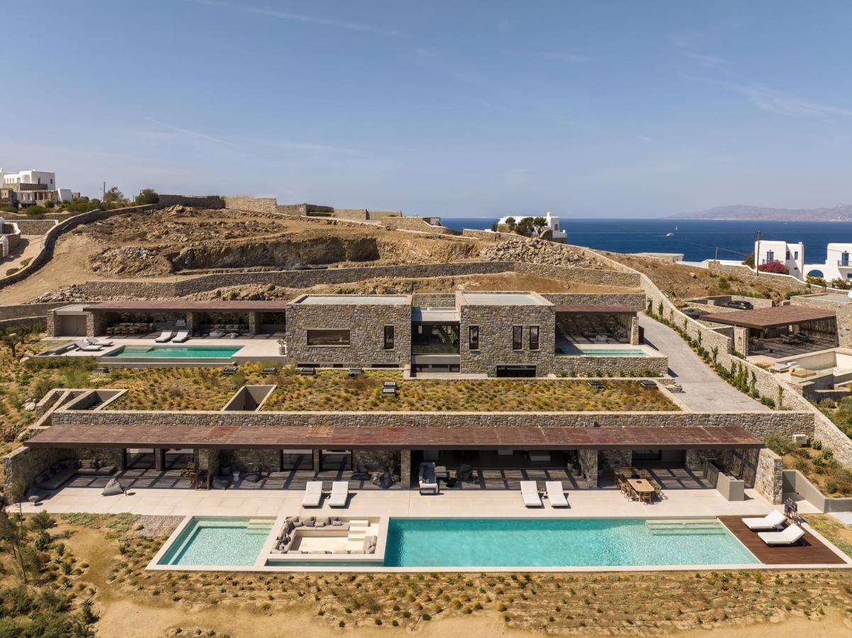 Apollo Yard Villa *
