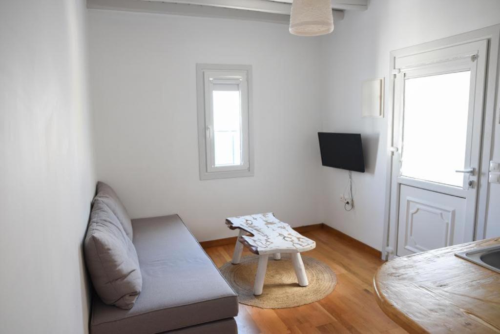Mykonos Down Town Apartment