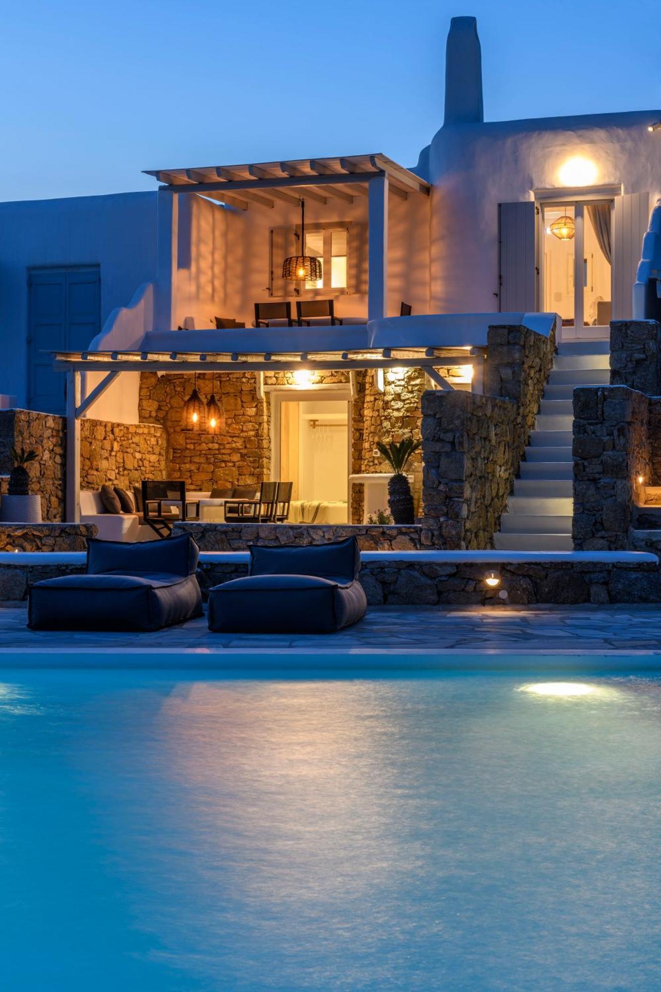 Mykonos 4 Bedroom Pool