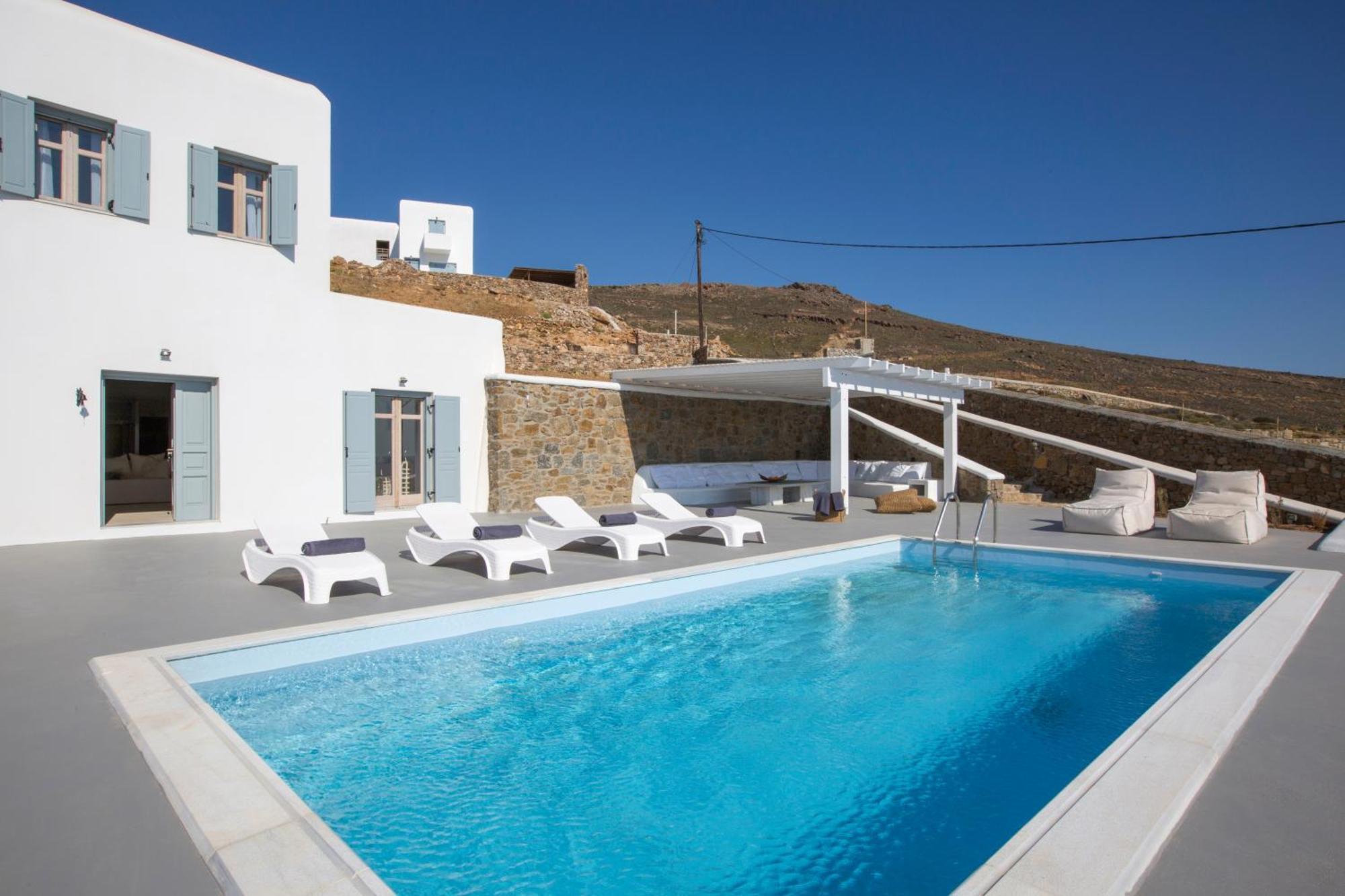 Casadei Pool 4-bdr Sea View 'anemos' & 'petra' With Nighttime Security Guard