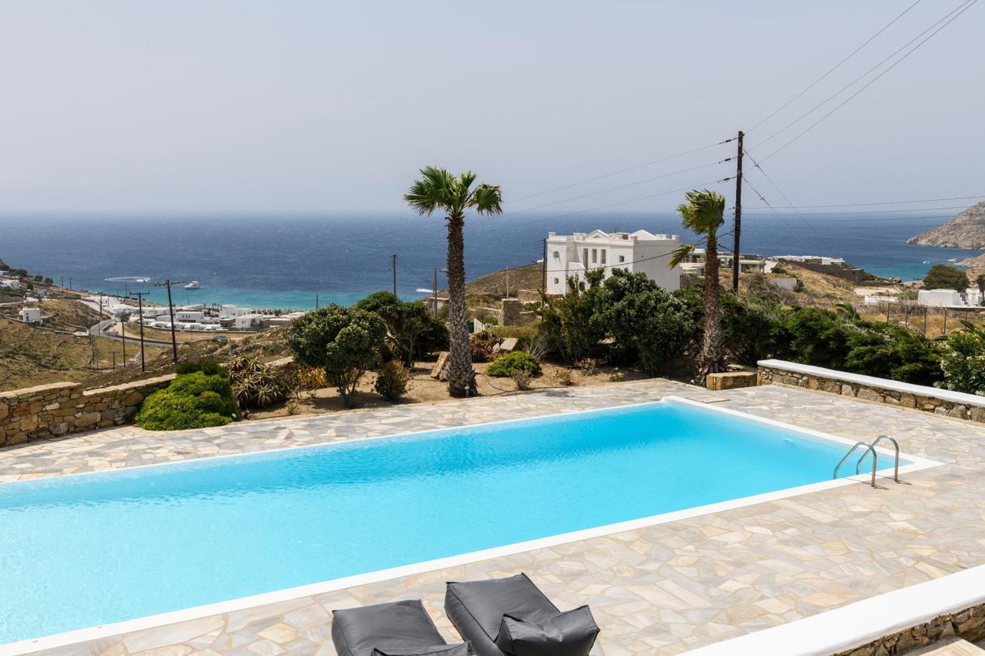 Mykonos 4 Bedroom Pool