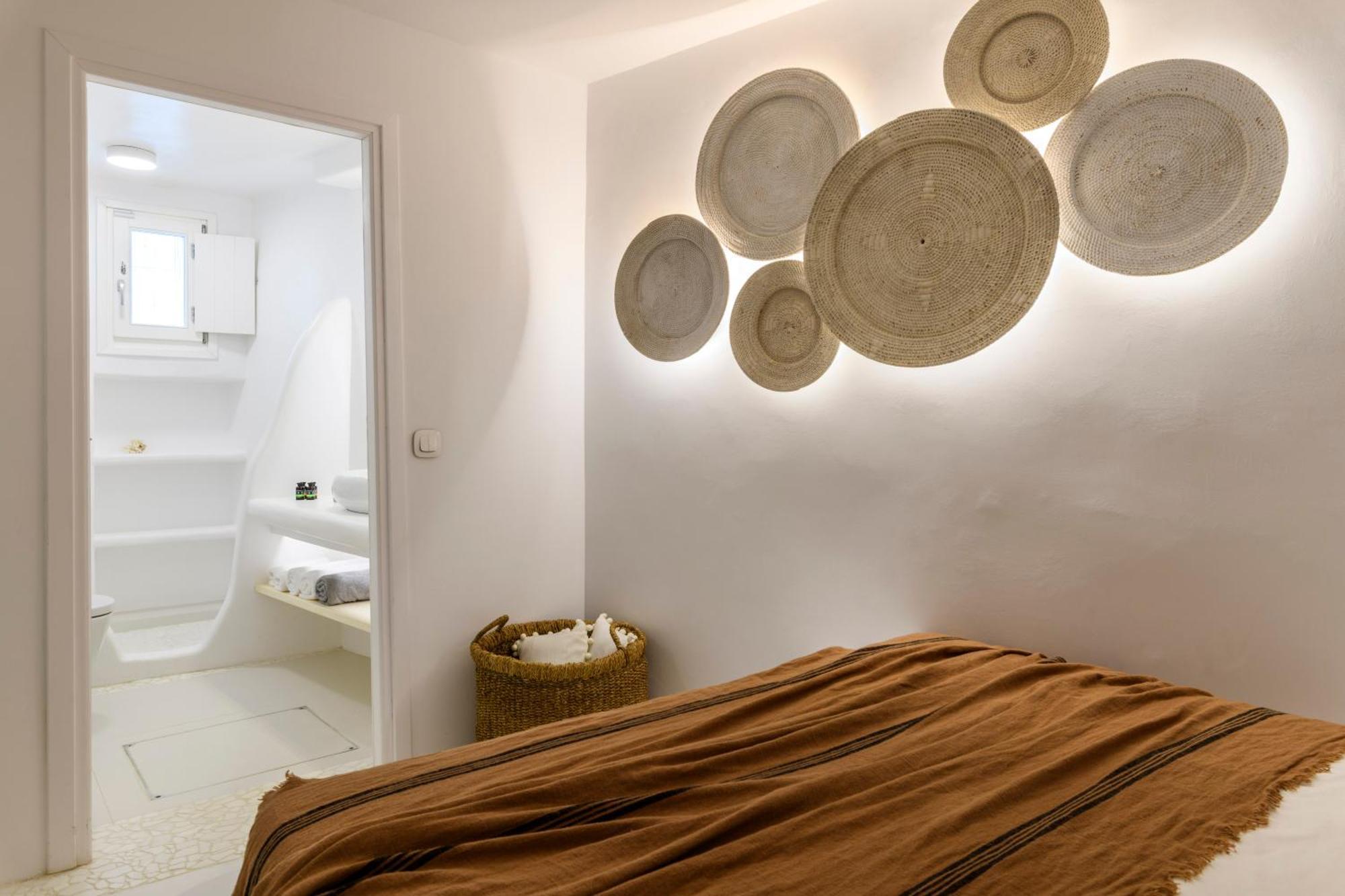 Mykonos 4 Bedroom Pool *