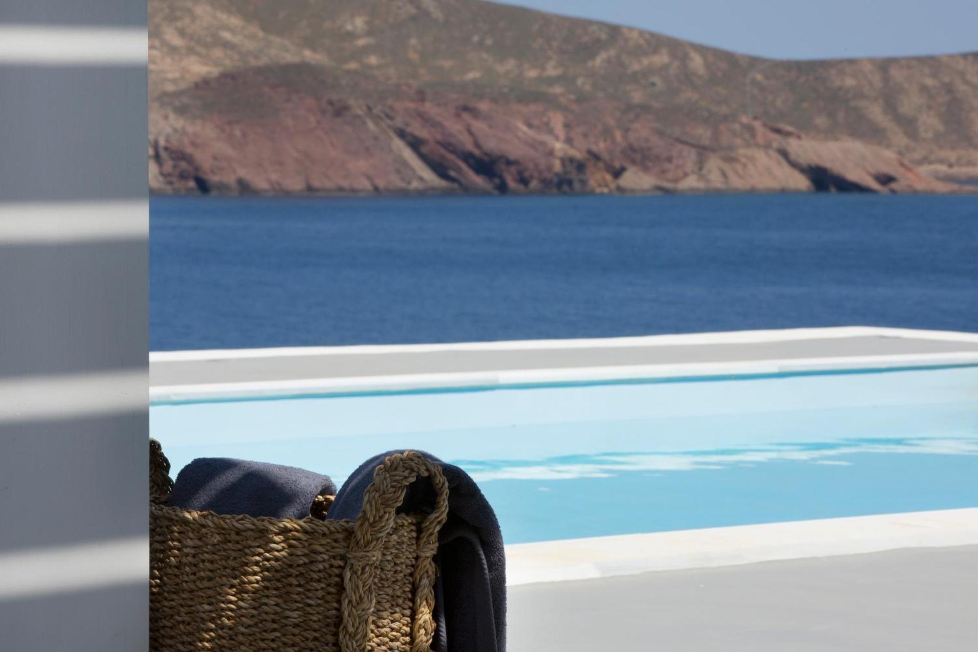 Casadei Pool 4-bdr Sea View 'anemos' & 'petra' With Nighttime Security Guard