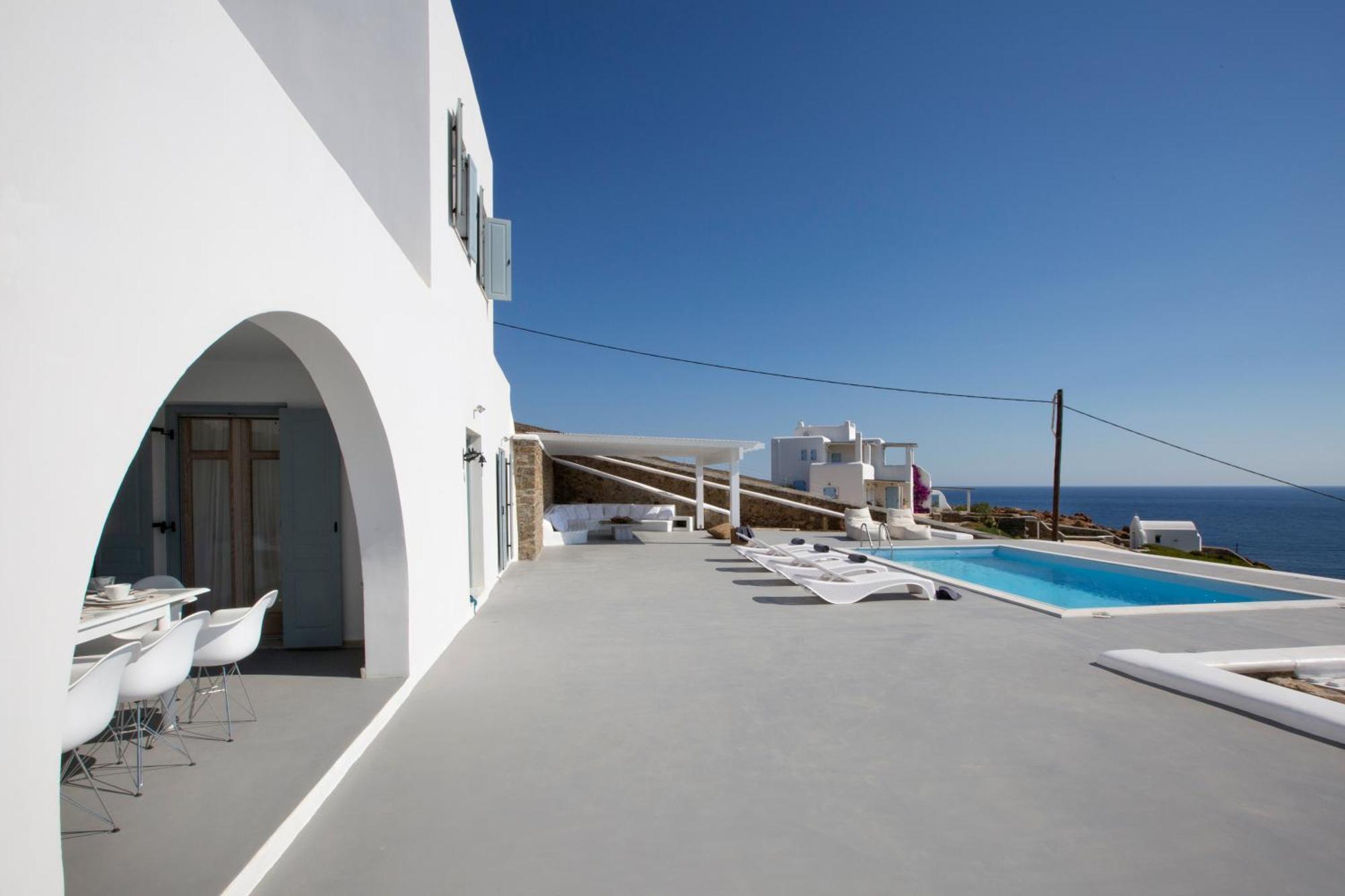 Villa Casadei Pool 4-bdr Sea View 'anemos' & 'petra' With Nighttime Security Guard