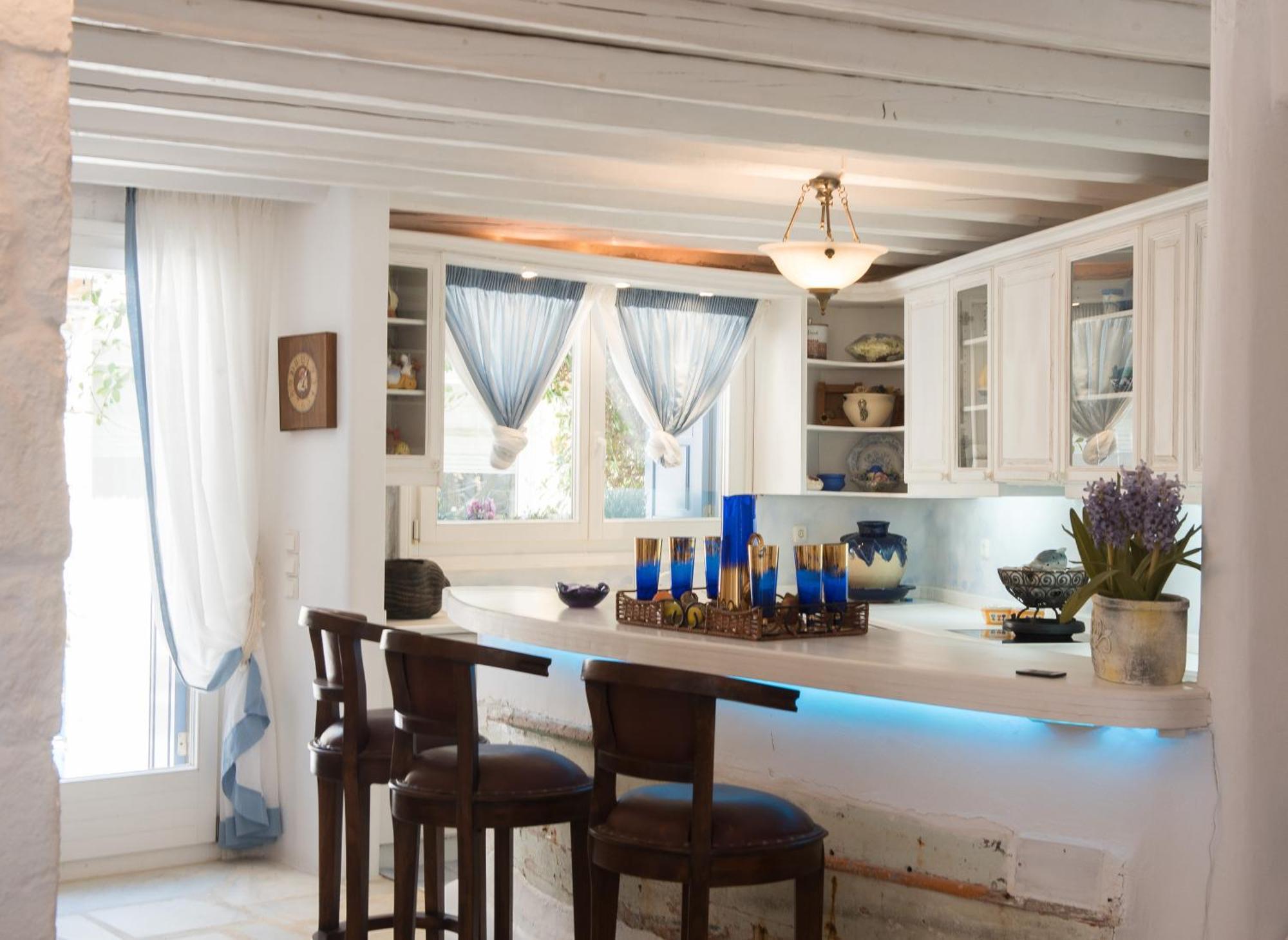 Villa Anna, By Mykonos Rocky *