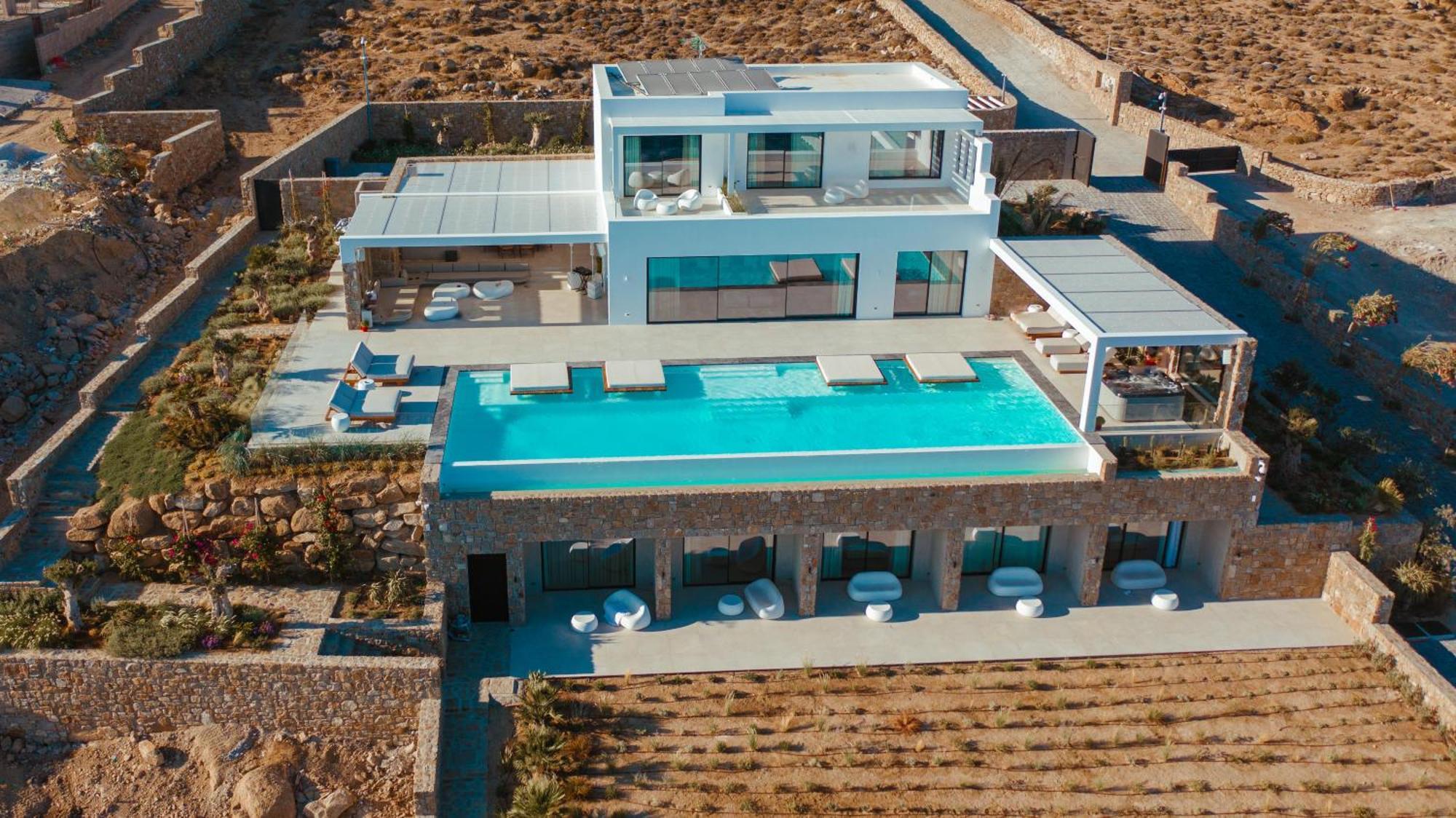 Splendid Mykonos Waterfront Villa