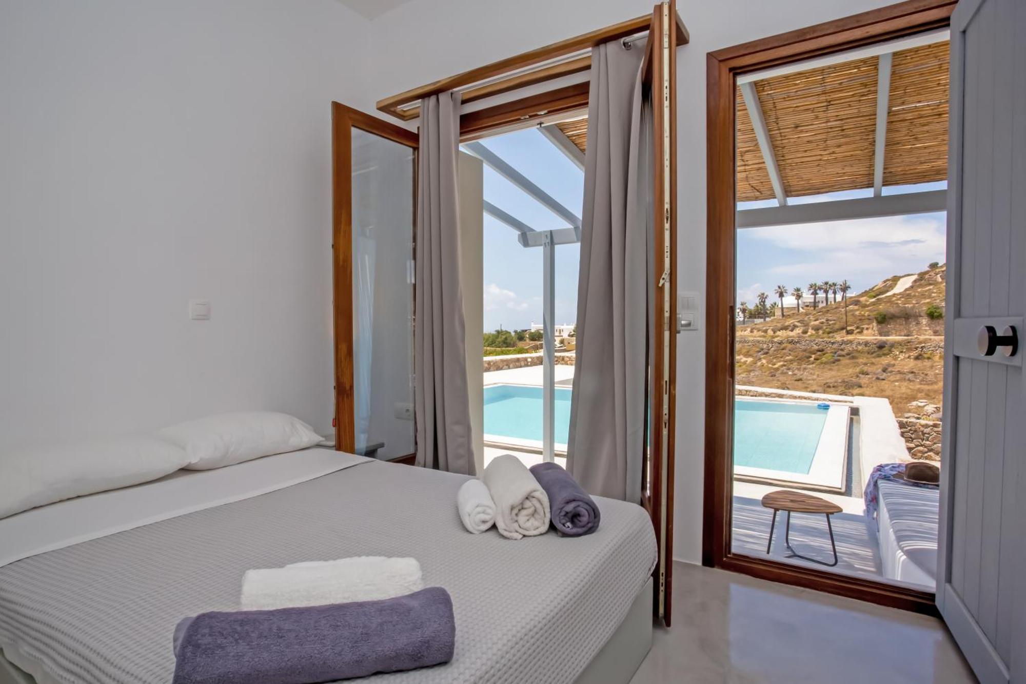 Aqua Breeze Seaview Pool Mykonos *