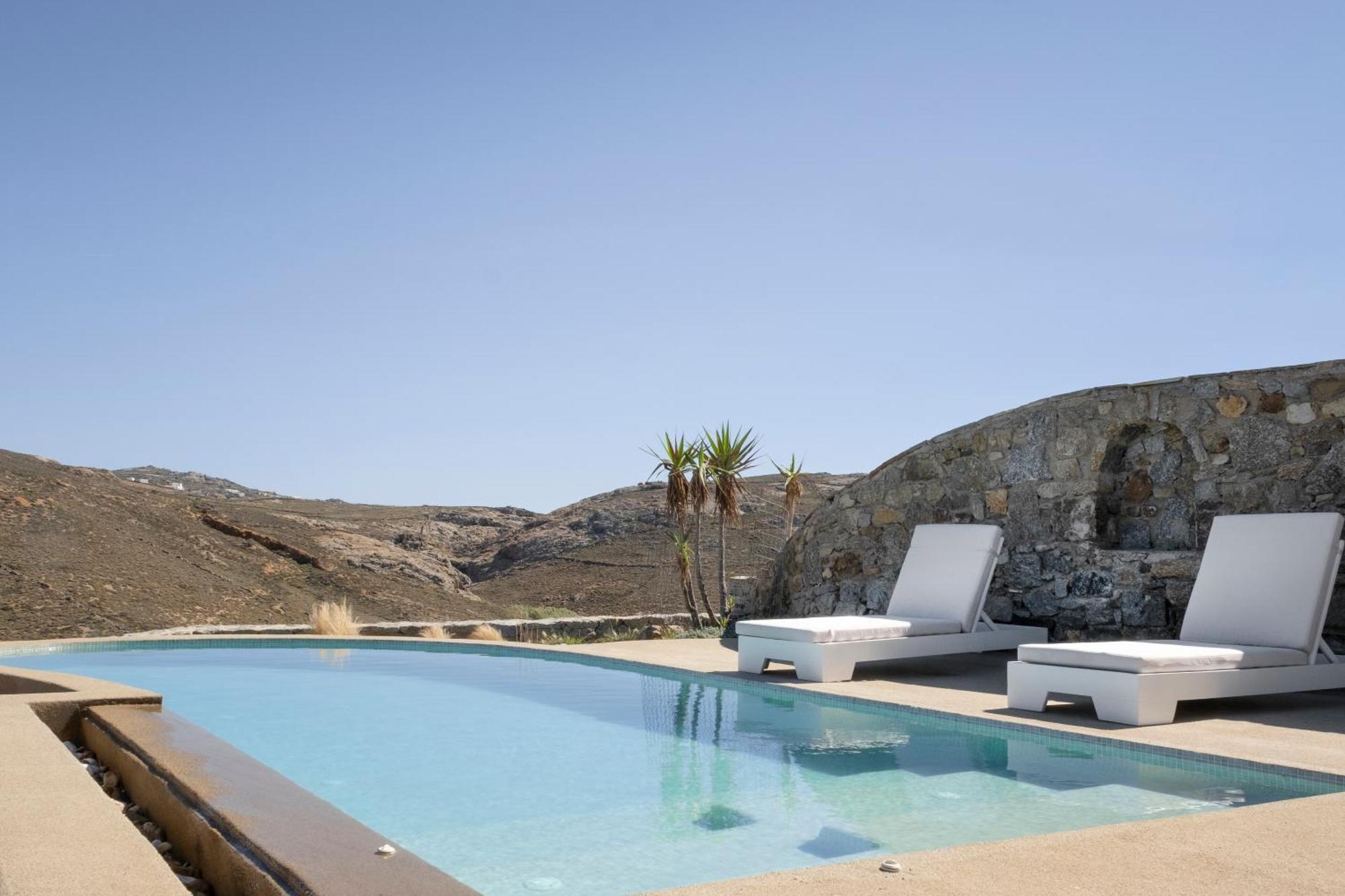 Mykonos Residence Villas & Suites Merchia Beach *