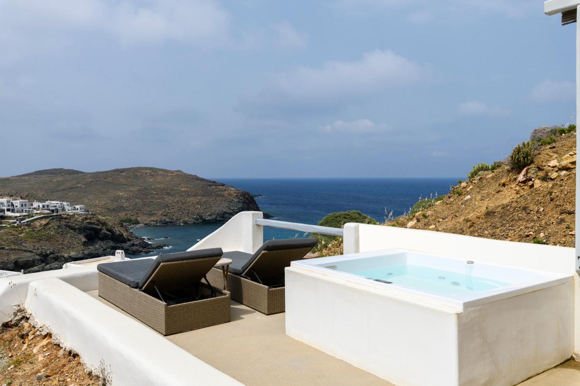Mykonos Residence Villas & Suites Merchia Beach