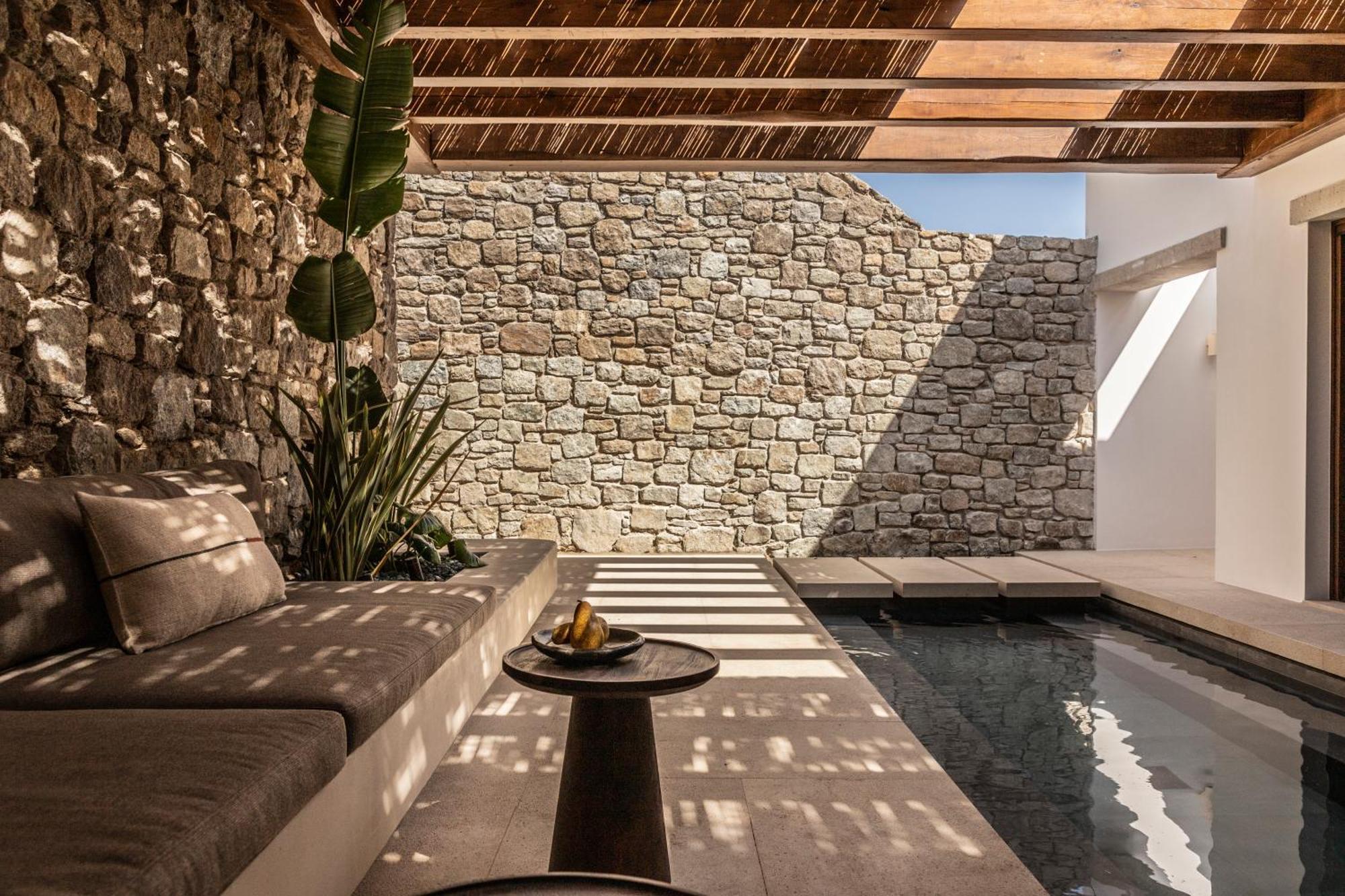 Villa The Skyvilla Mykonos - A Landmark With Breathtaking Views Of The Psarou Bay *