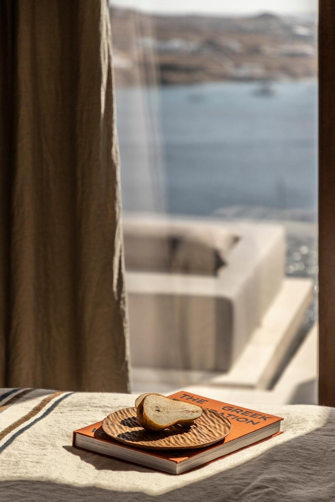 The Skyvilla Mykonos - A Landmark With Breathtaking Views Of The Psarou Bay Villa