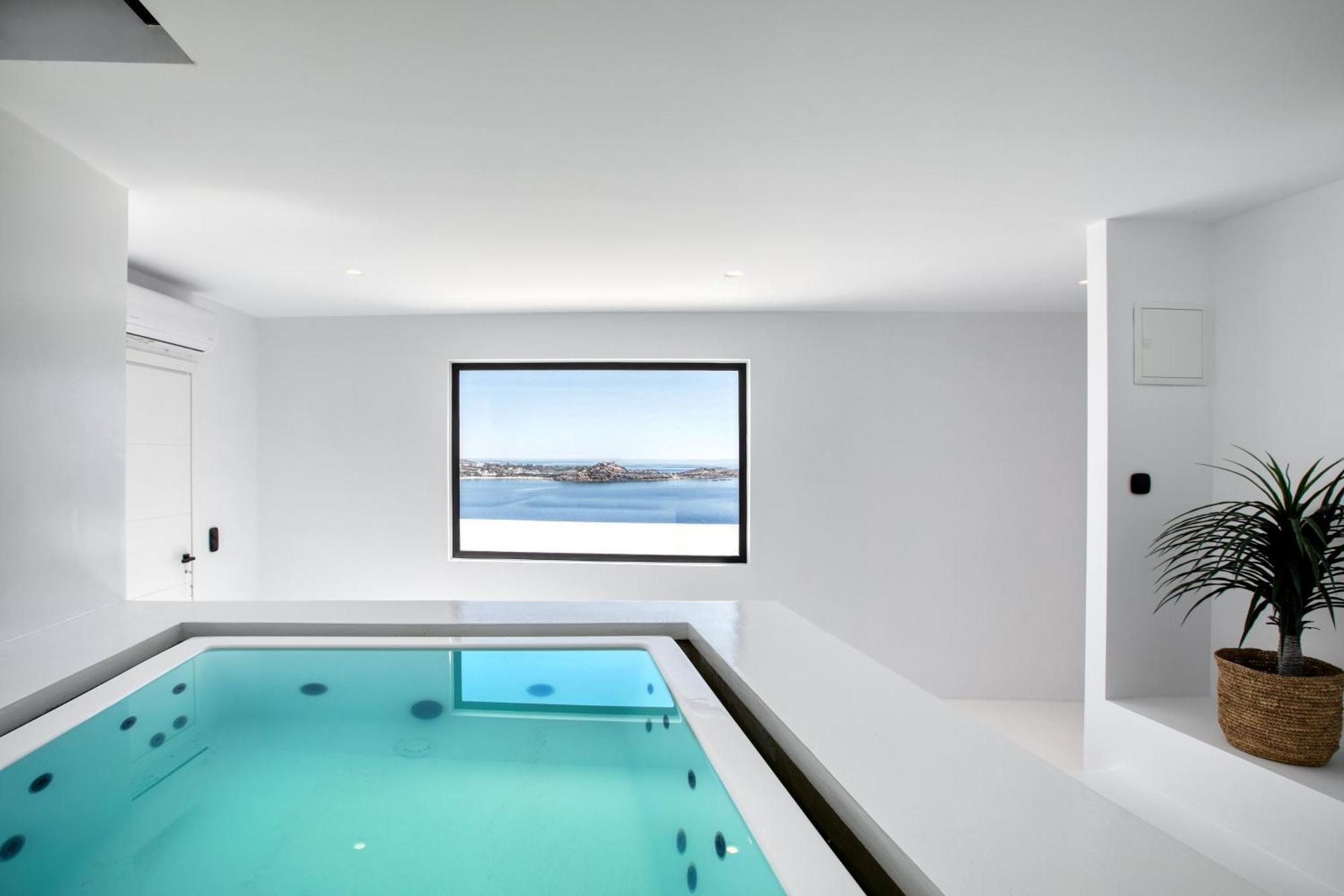 Psarou Black 2 Villa *