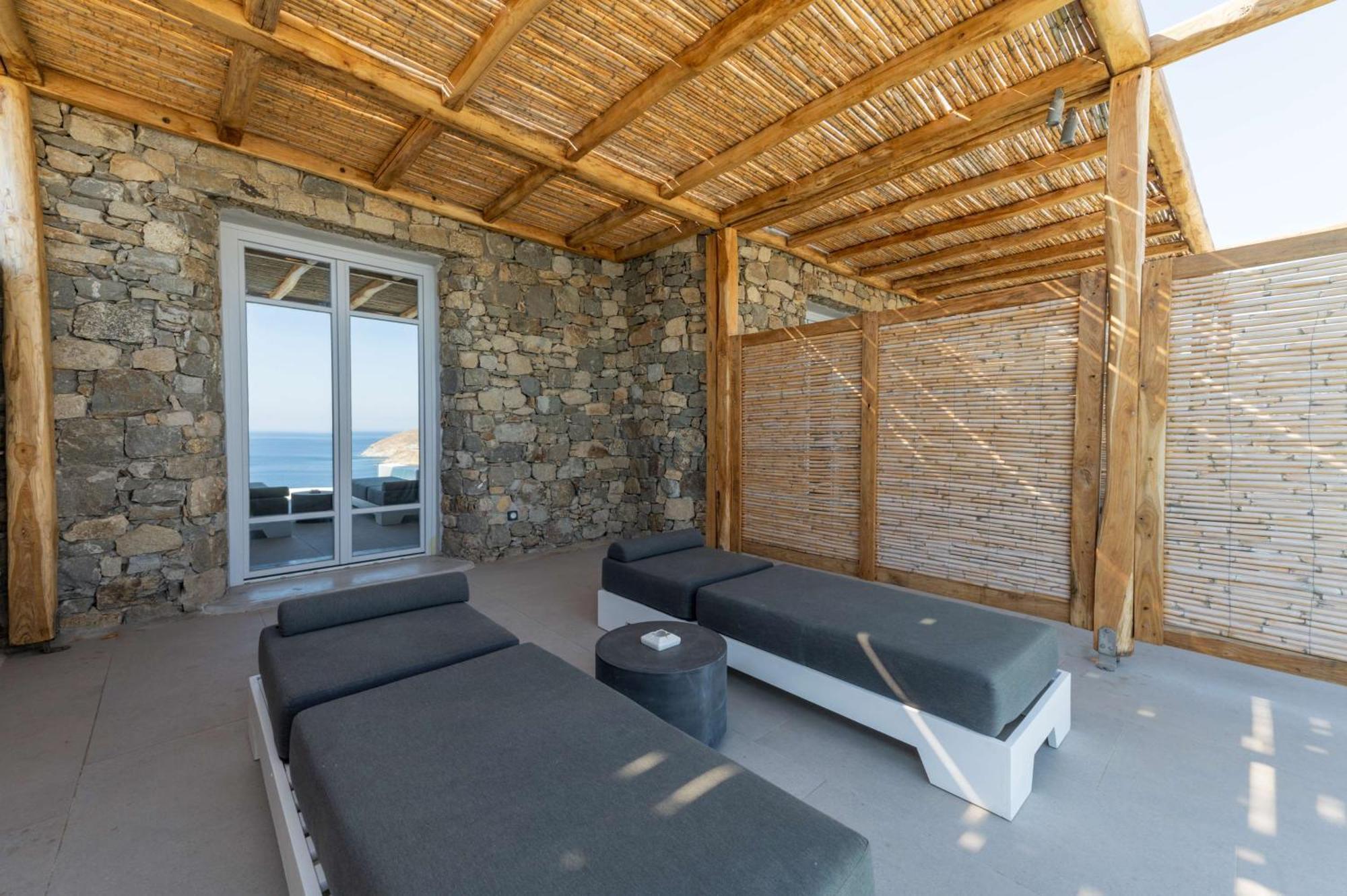 Radisson Blu Euphoria Resort, Mykonos Hotel 5*