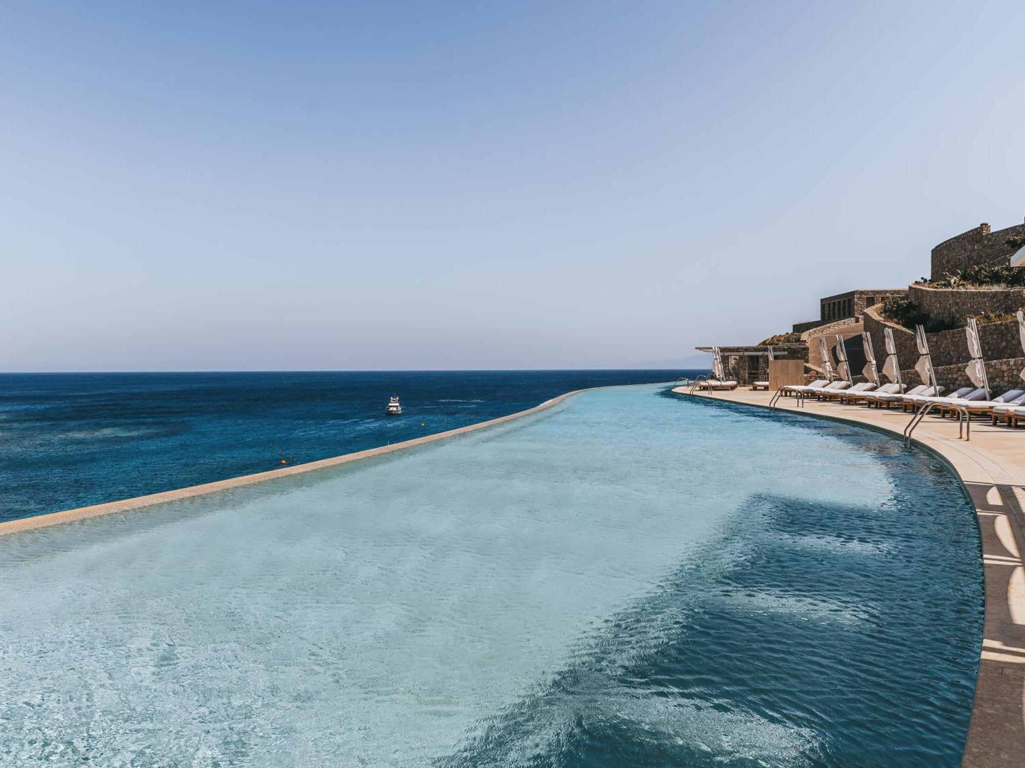 Cali Mykonos 5*