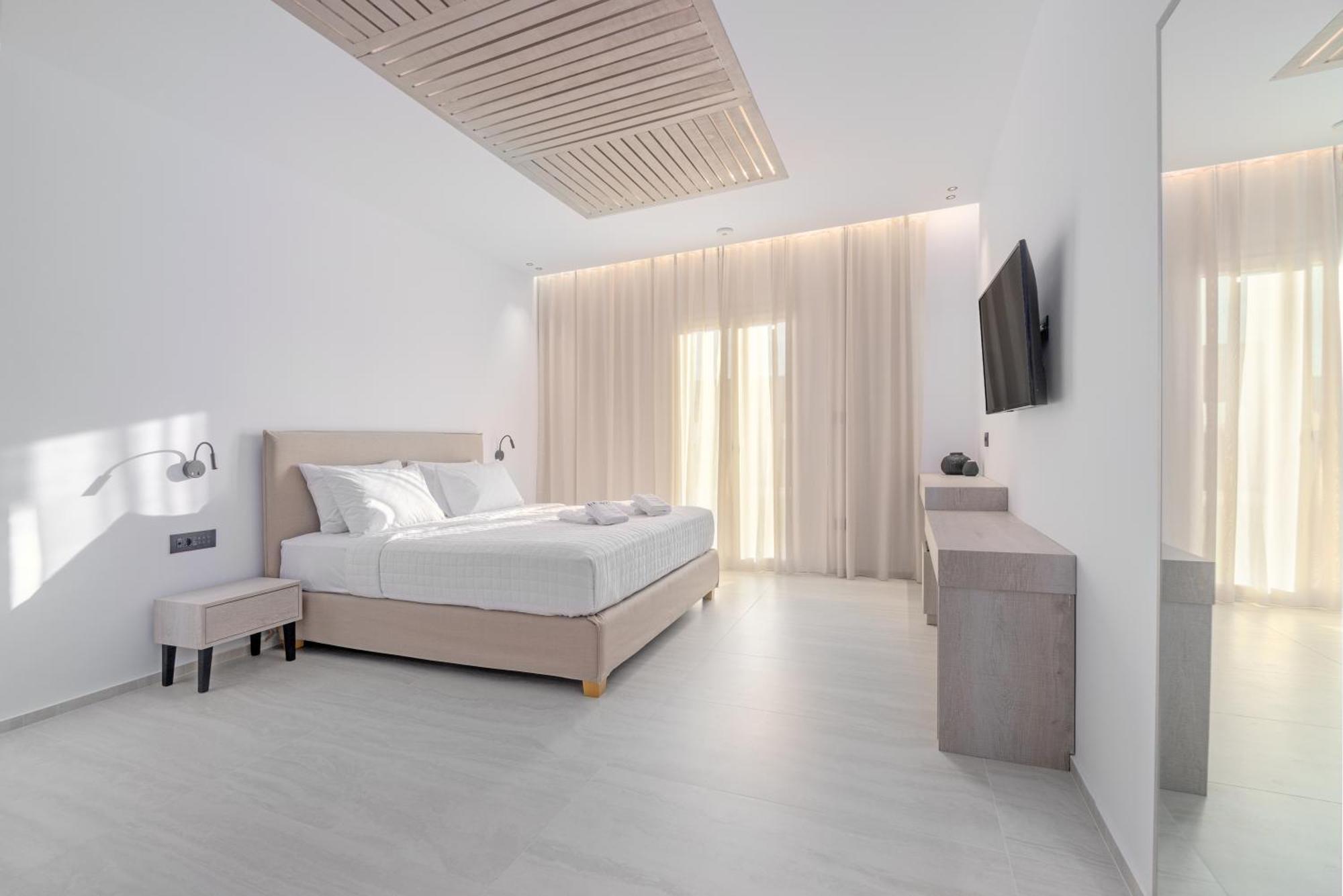 Le Ciel Suites & Villas Mykonos Town