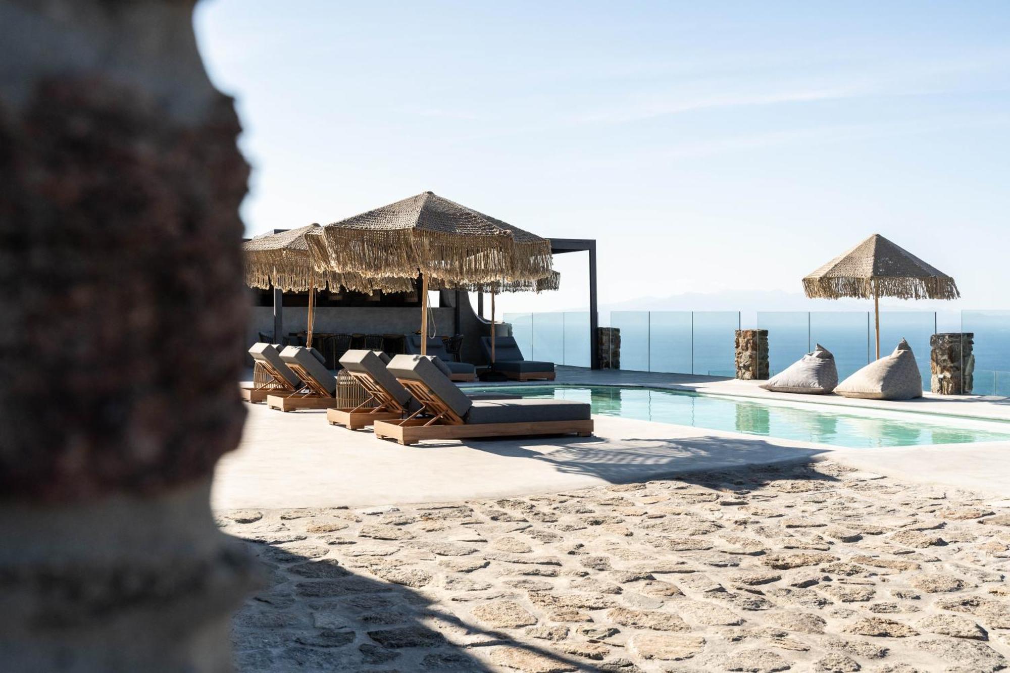 Makani Suites Hotel *