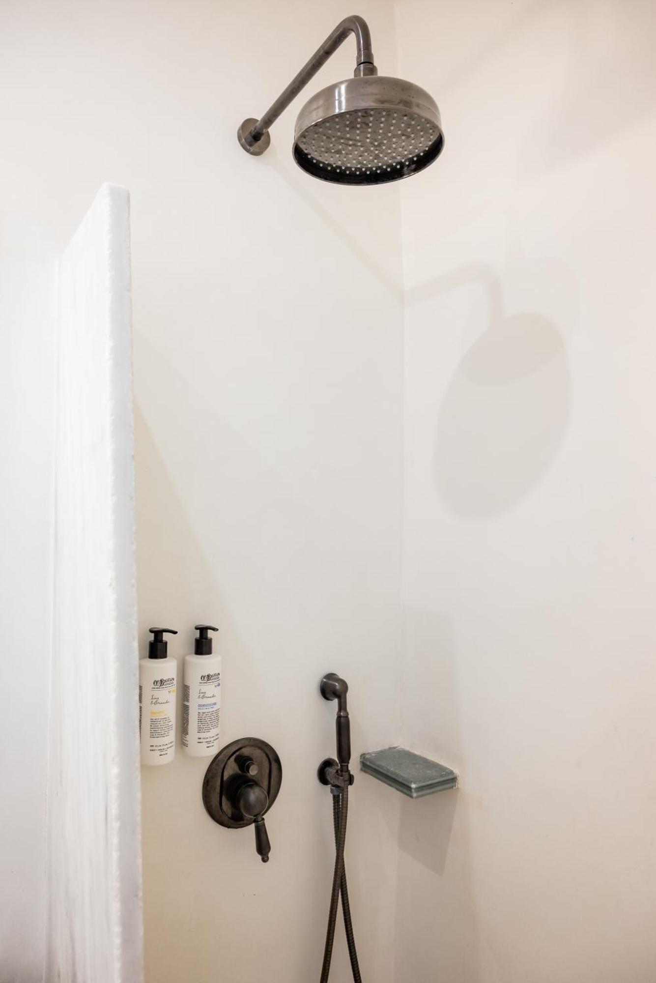 Aniko White Alley Aparthotel Mykonos Town