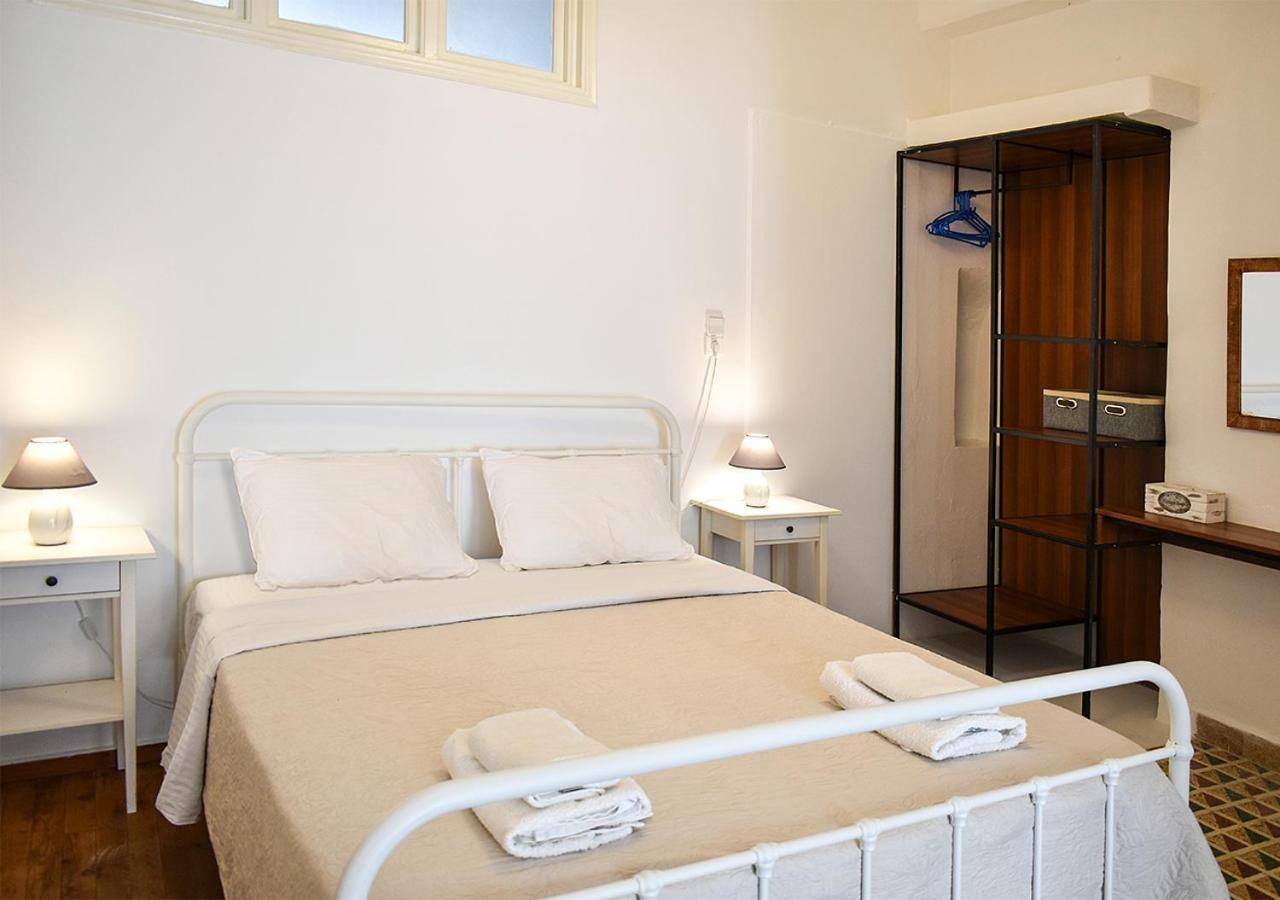 Apartment Traditional Studio