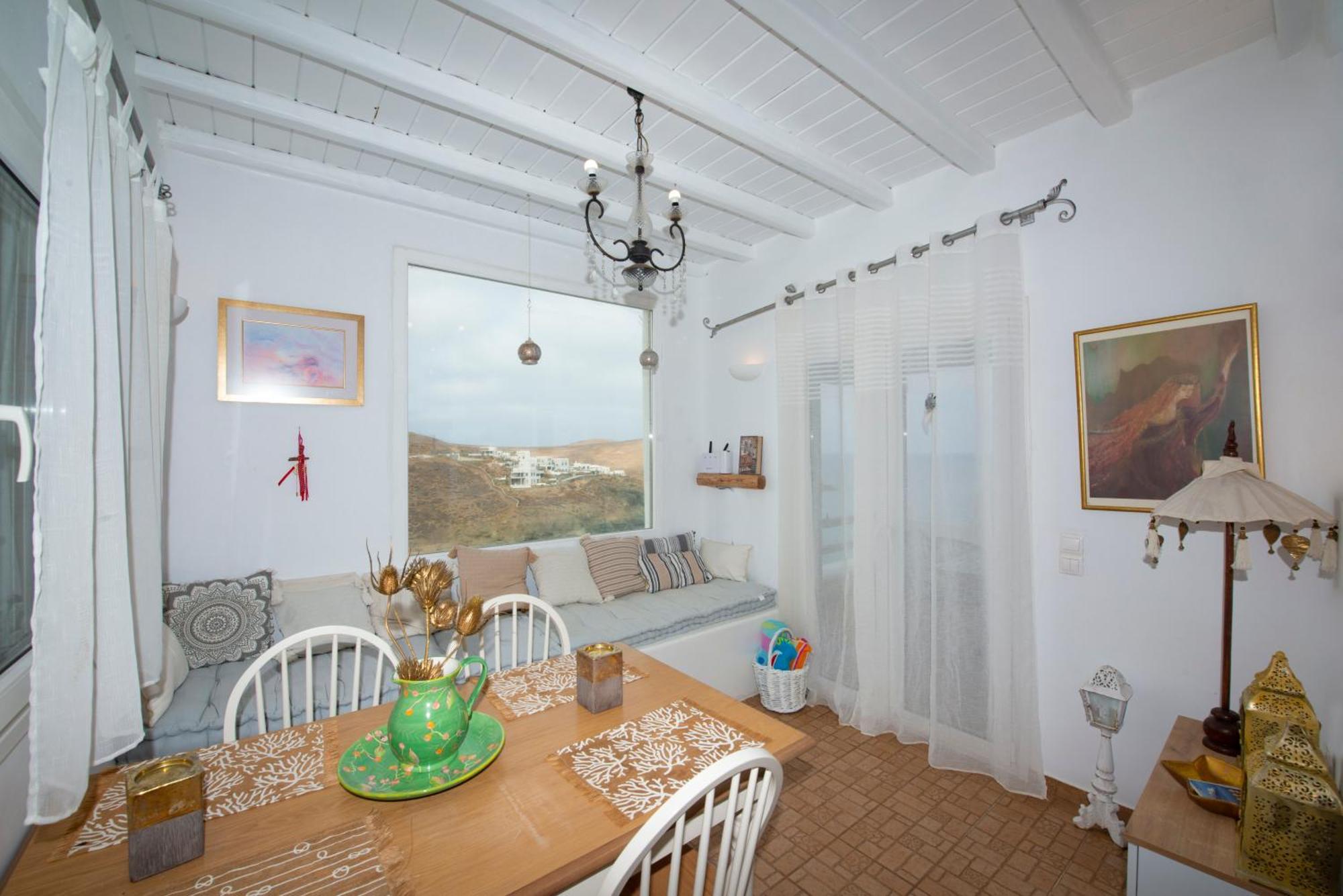 Seaview Mesonette With Private Hot Tub Holiday home *