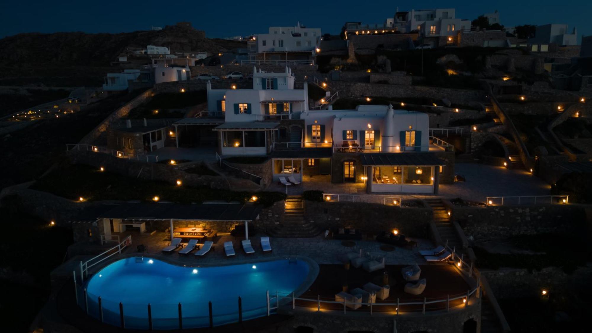 Patron 1 & 2 Pool Sunset Villas- Seven Bedrooms & Five Bedrooms Villa