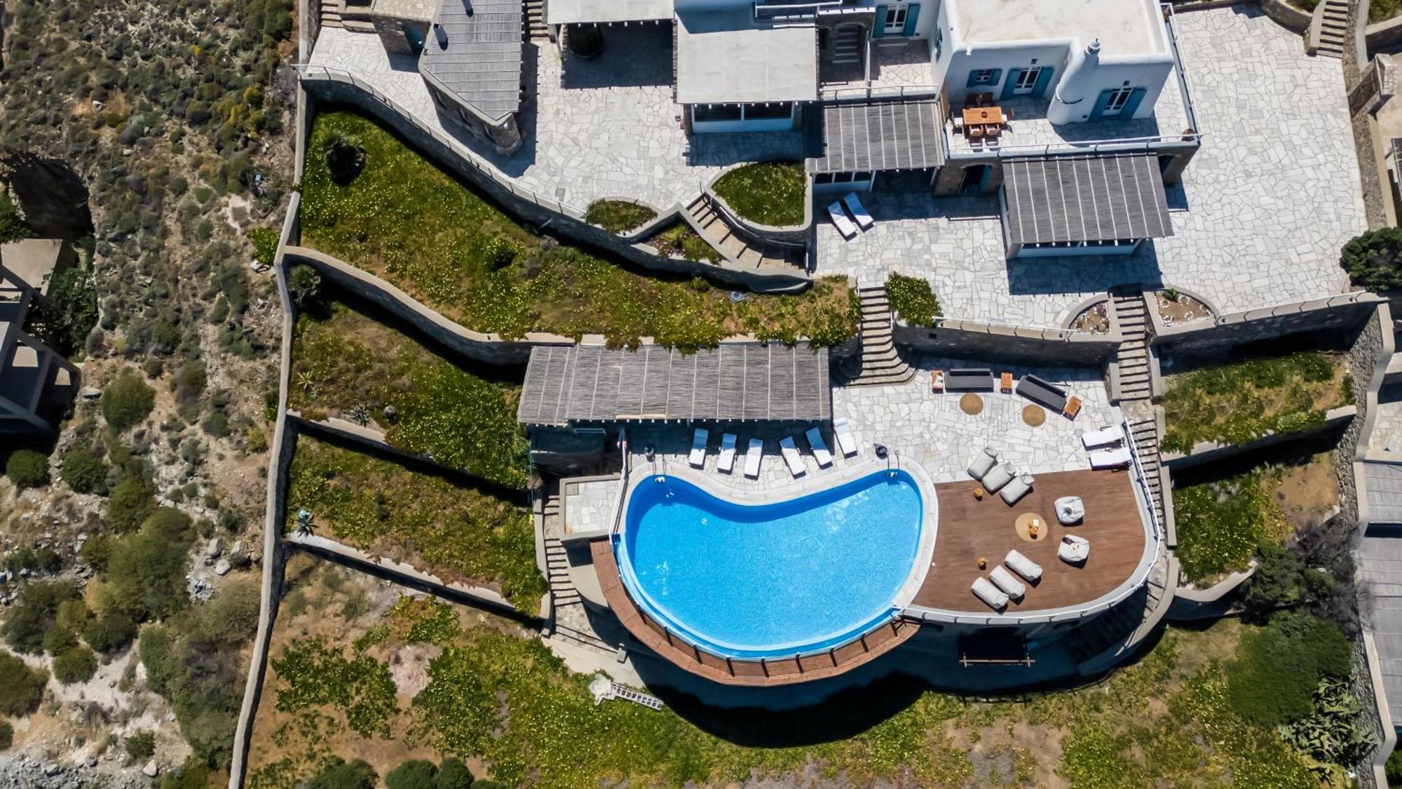 Patron 1 & 2 Pool Sunset Villas- Seven Bedrooms & Five Bedrooms