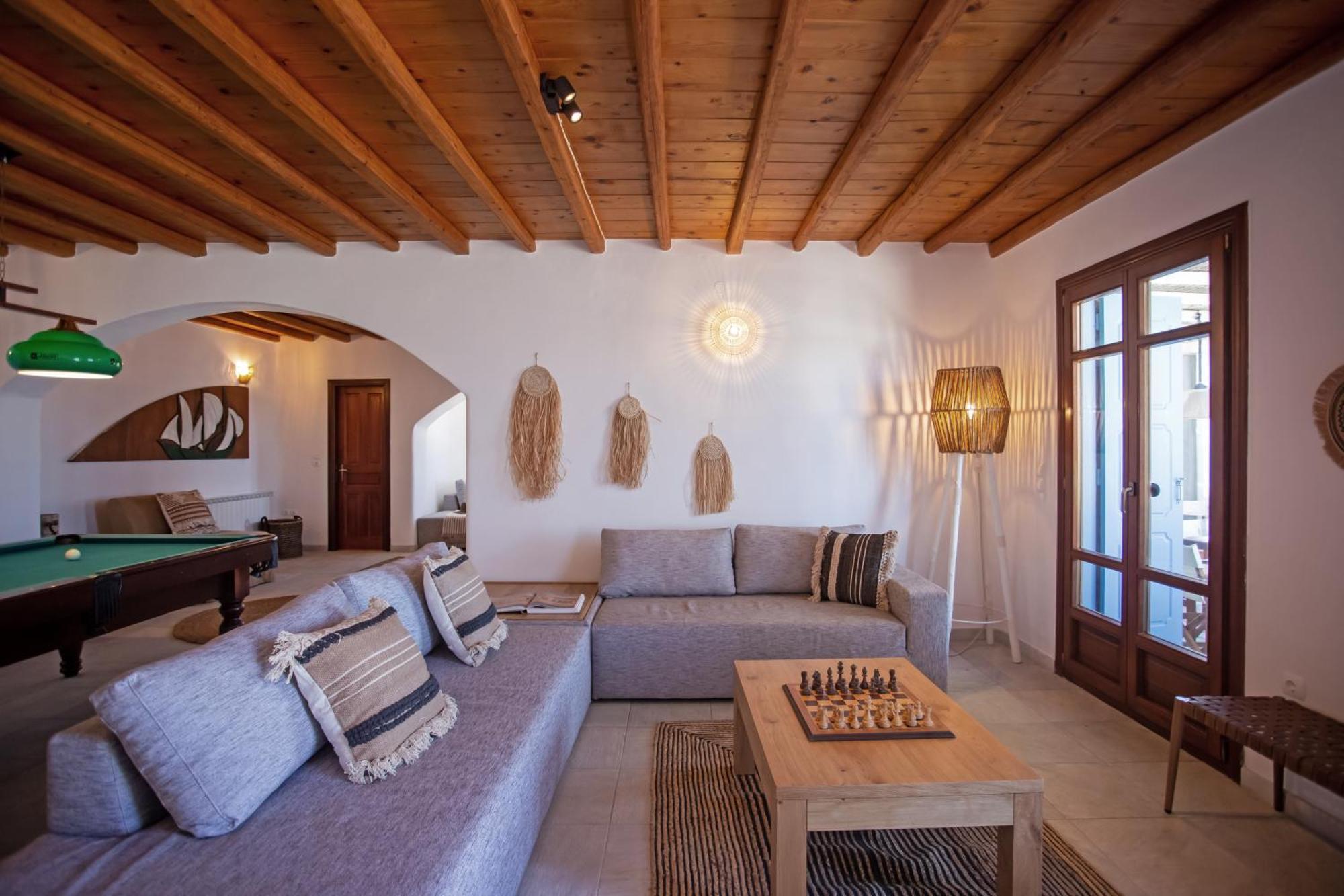 Villa Patron 1 & 2 Pool Sunset Villas- Seven Bedrooms & Five Bedrooms
