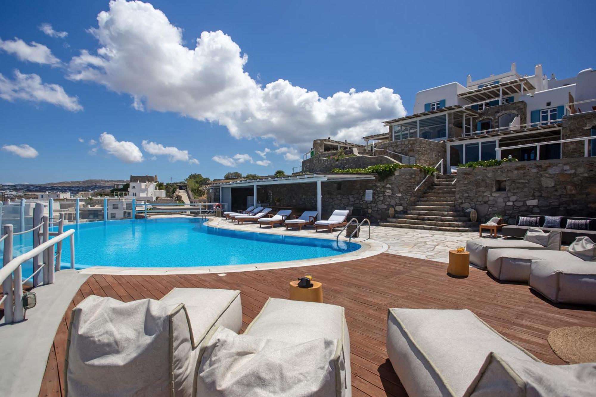 Villa Patron 1 & 2 Pool Sunset Villas- Seven Bedrooms & Five Bedrooms *