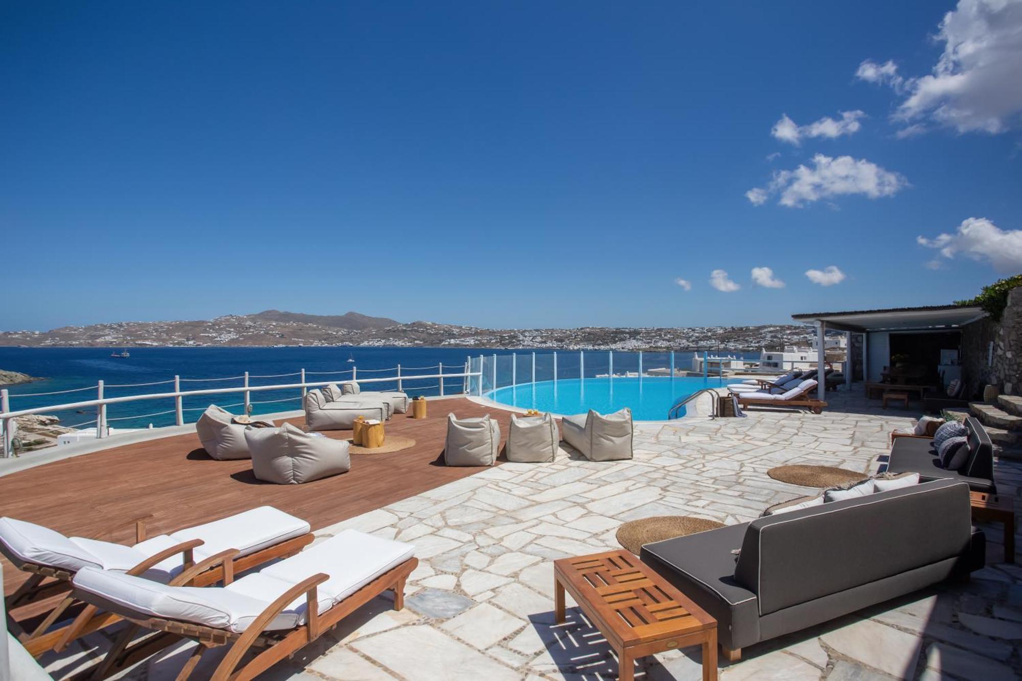 Patron 1 & 2 Pool Sunset Villas- Seven Bedrooms & Five Bedrooms Villa