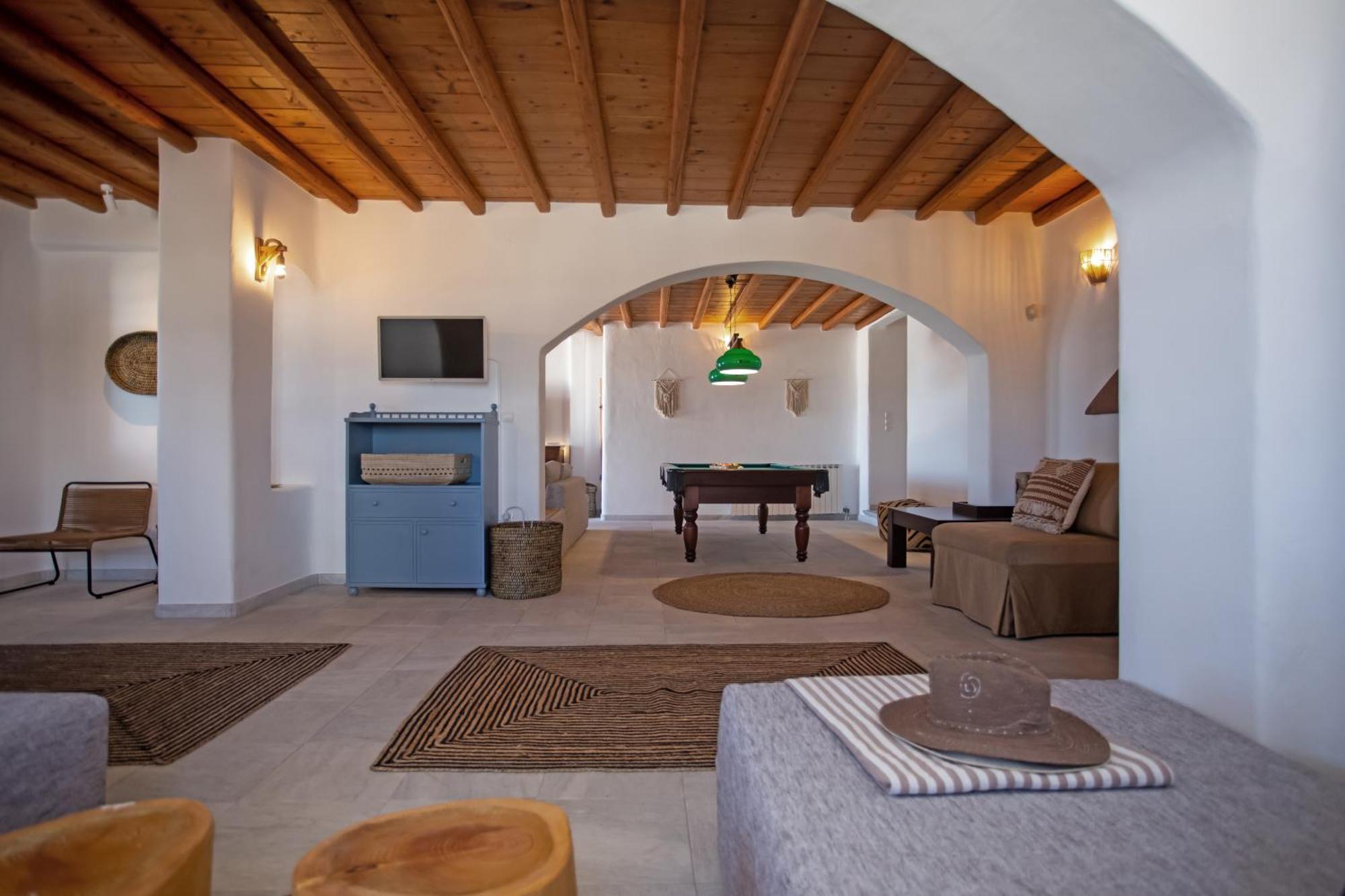 Patron 1 & 2 Pool Sunset Villas- Seven Bedrooms & Five Bedrooms Villa