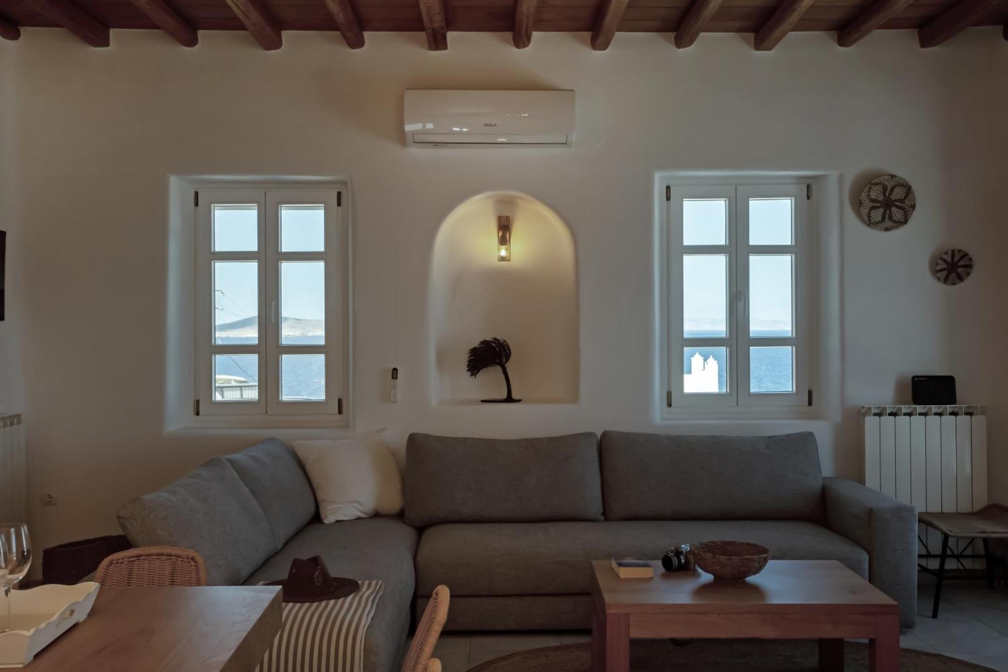 Villa Patron 1 & 2 Pool Sunset Villas- Seven Bedrooms & Five Bedrooms *